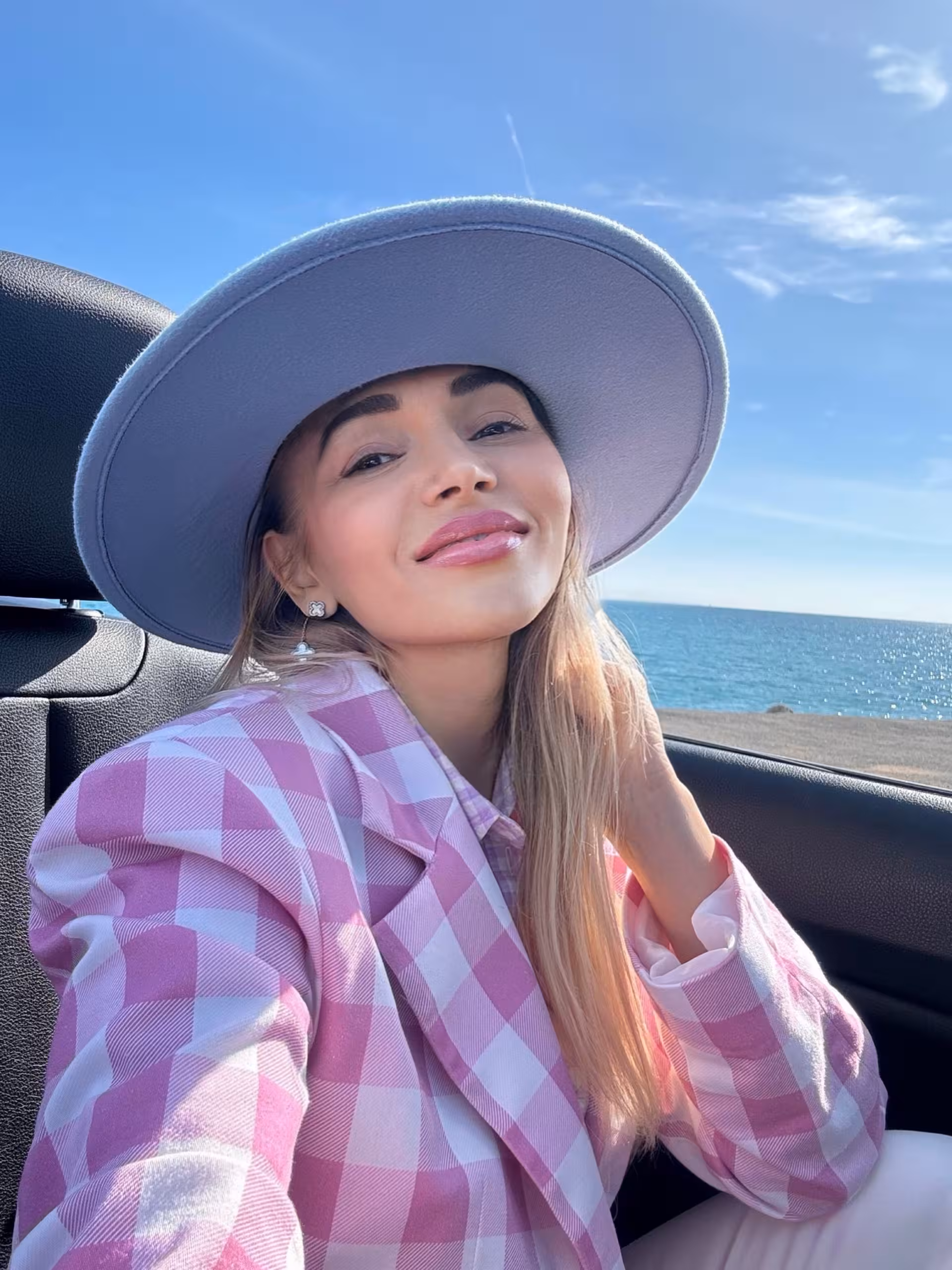 Angelica dating brno czech