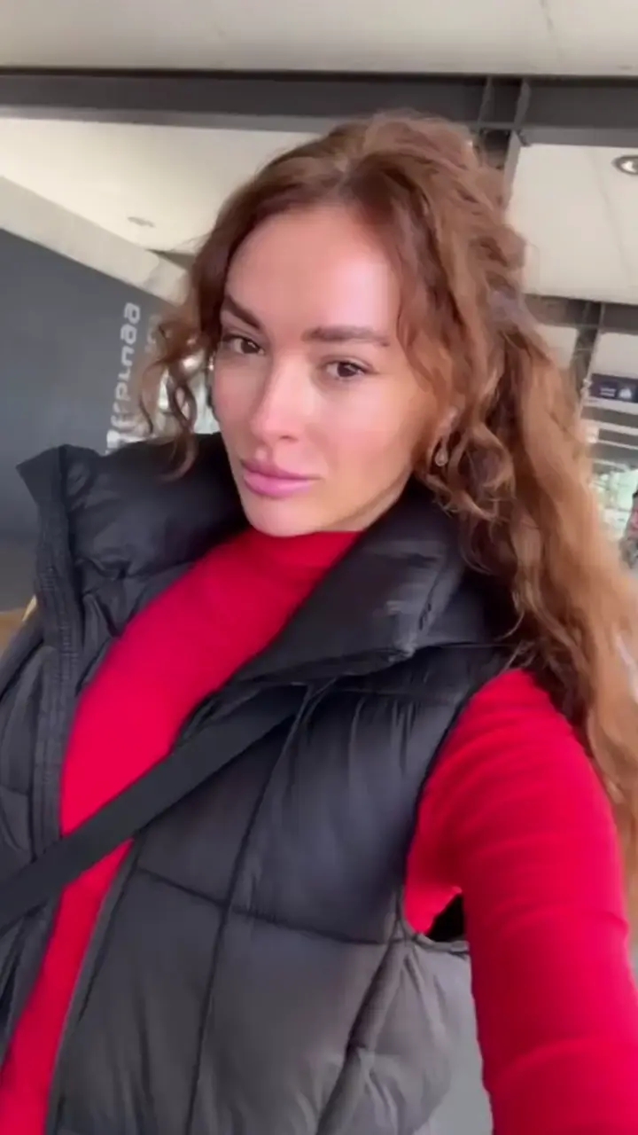 Julia eastern european dating