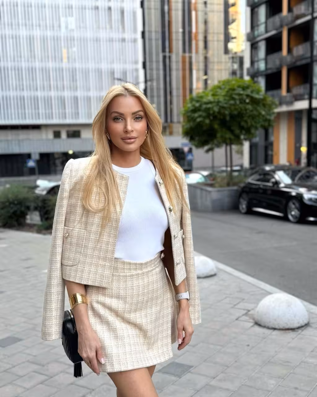 Hanna older foreign brides