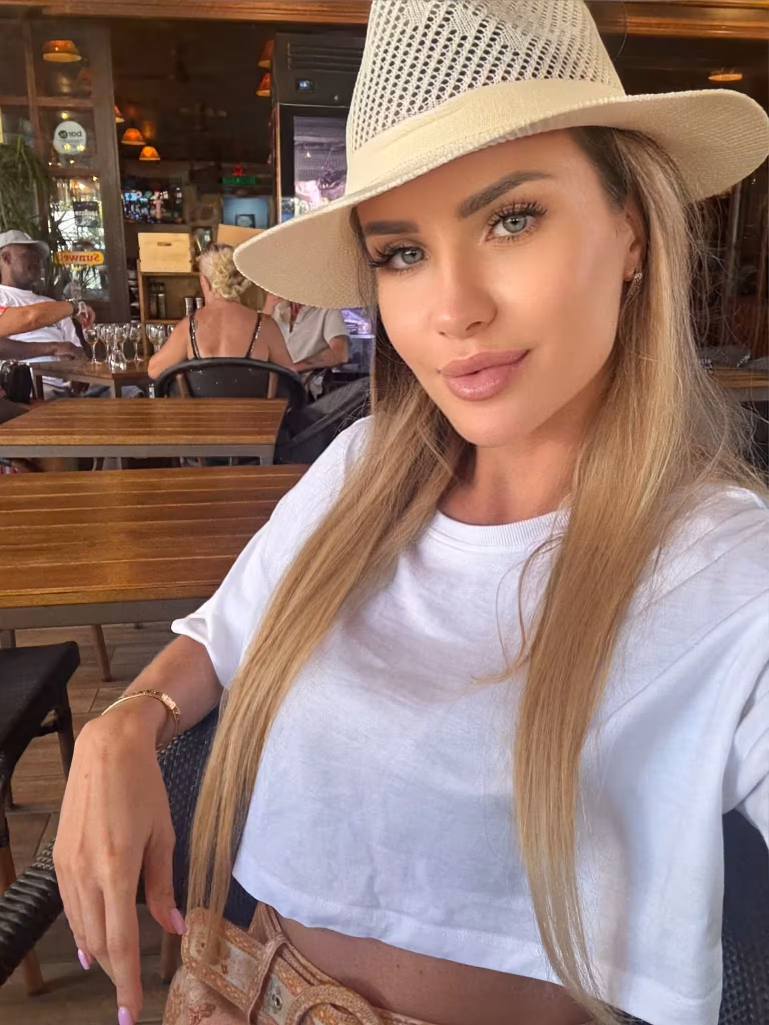 Karolina european dating sites free