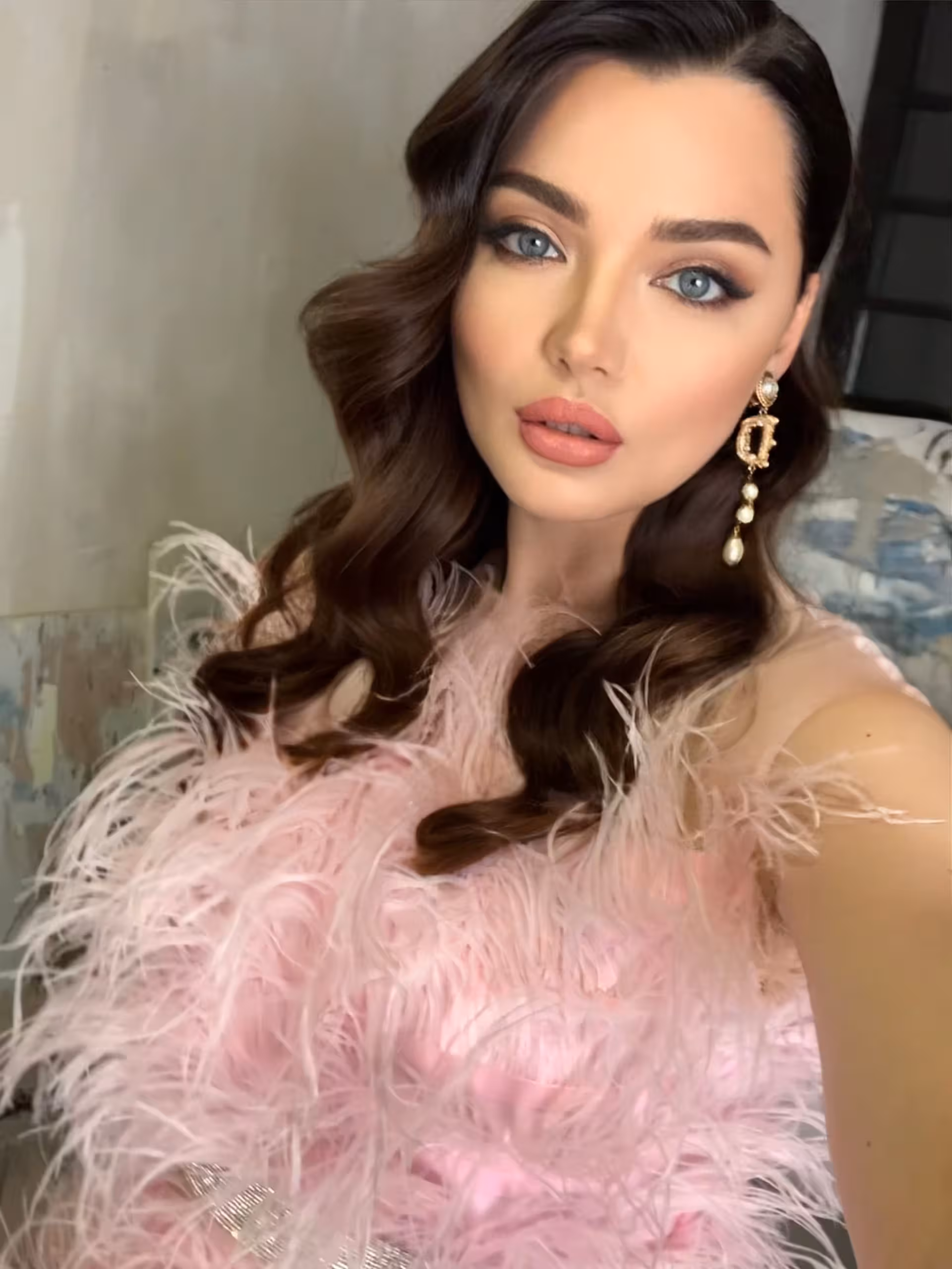 Yevheniia foreign bride makeup