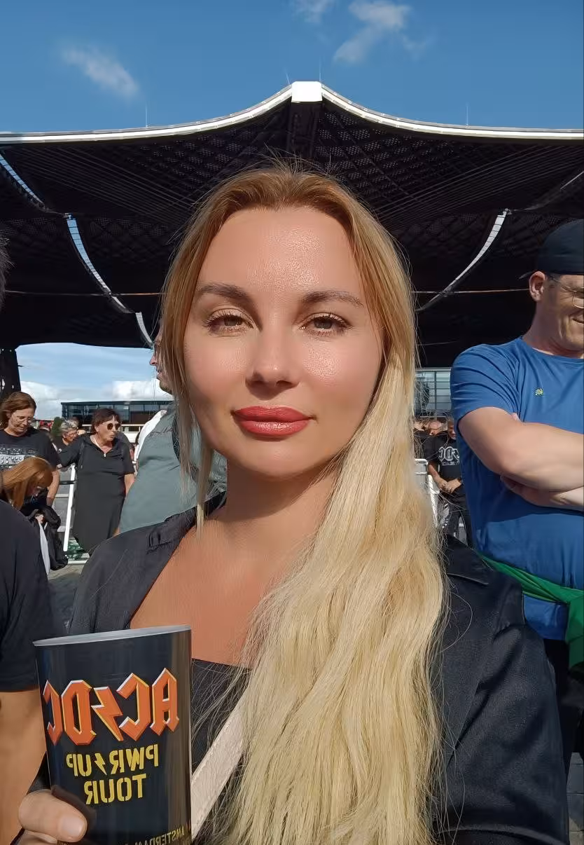 Yulia beautiful foreign brides