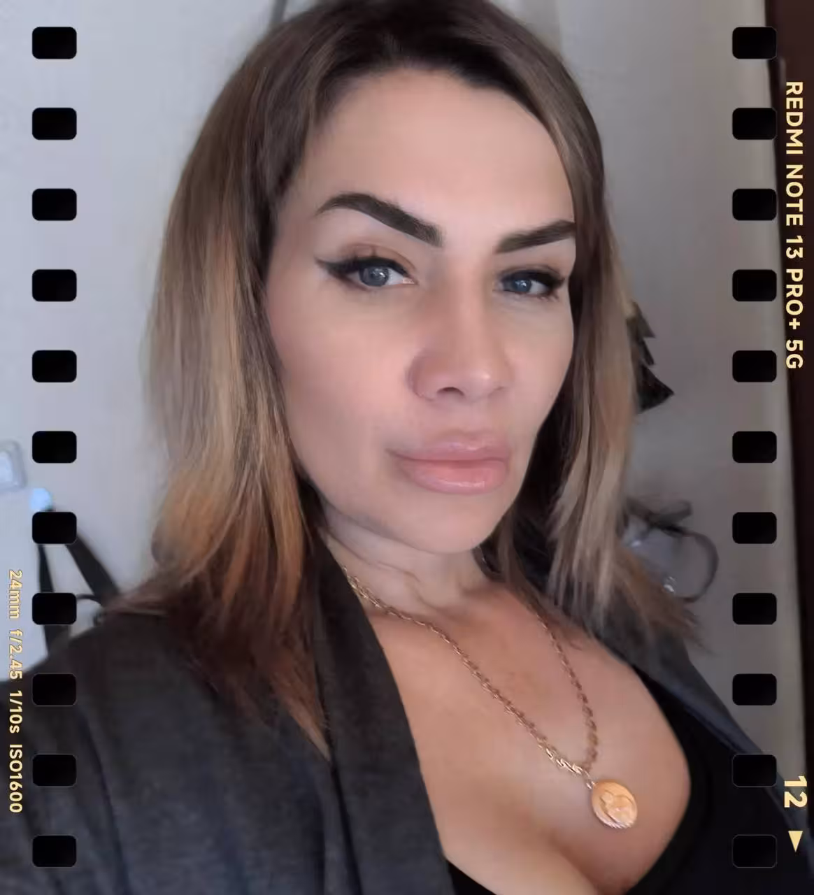 Angela czech dating apps