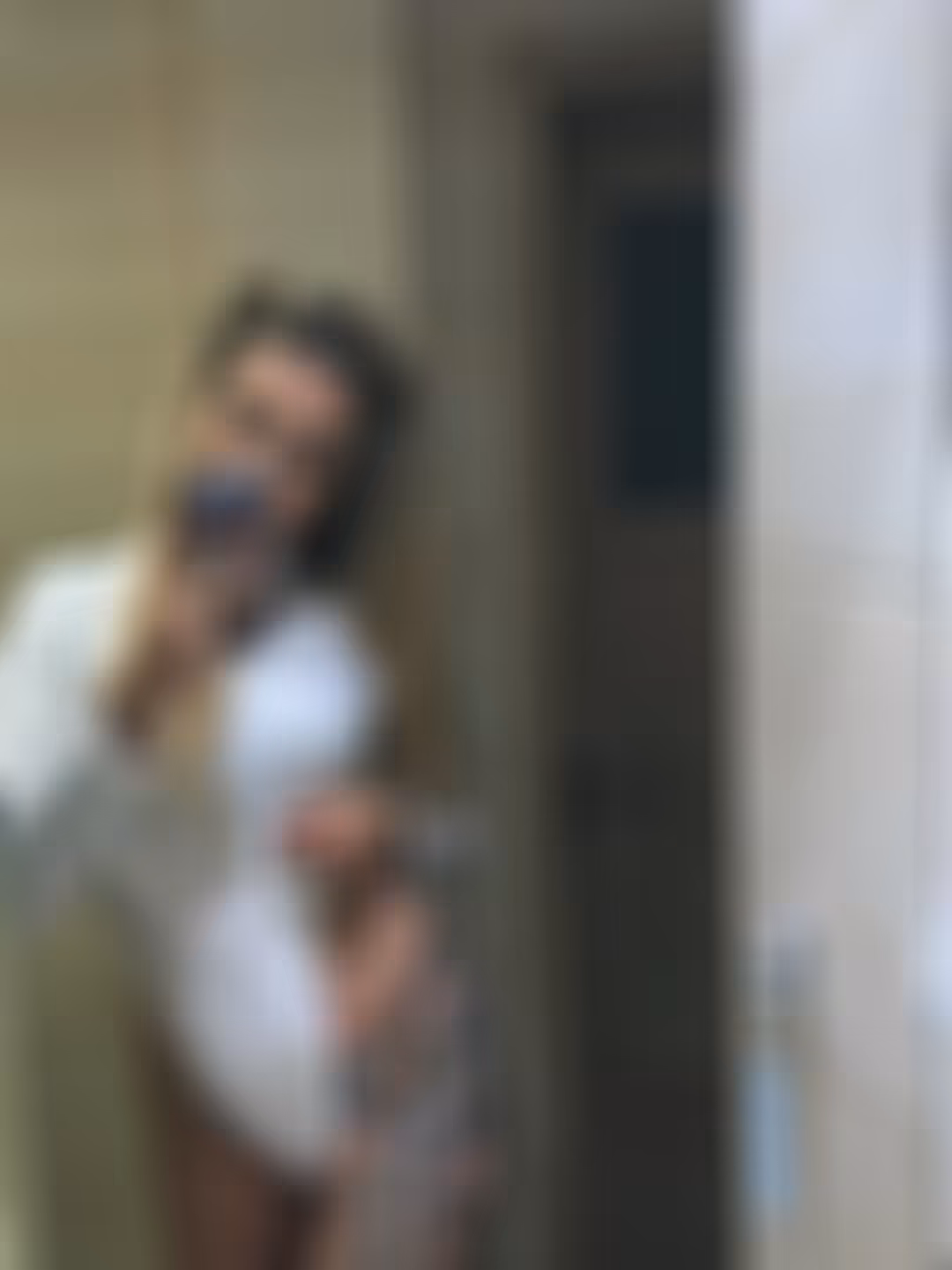 Olena european dating site free