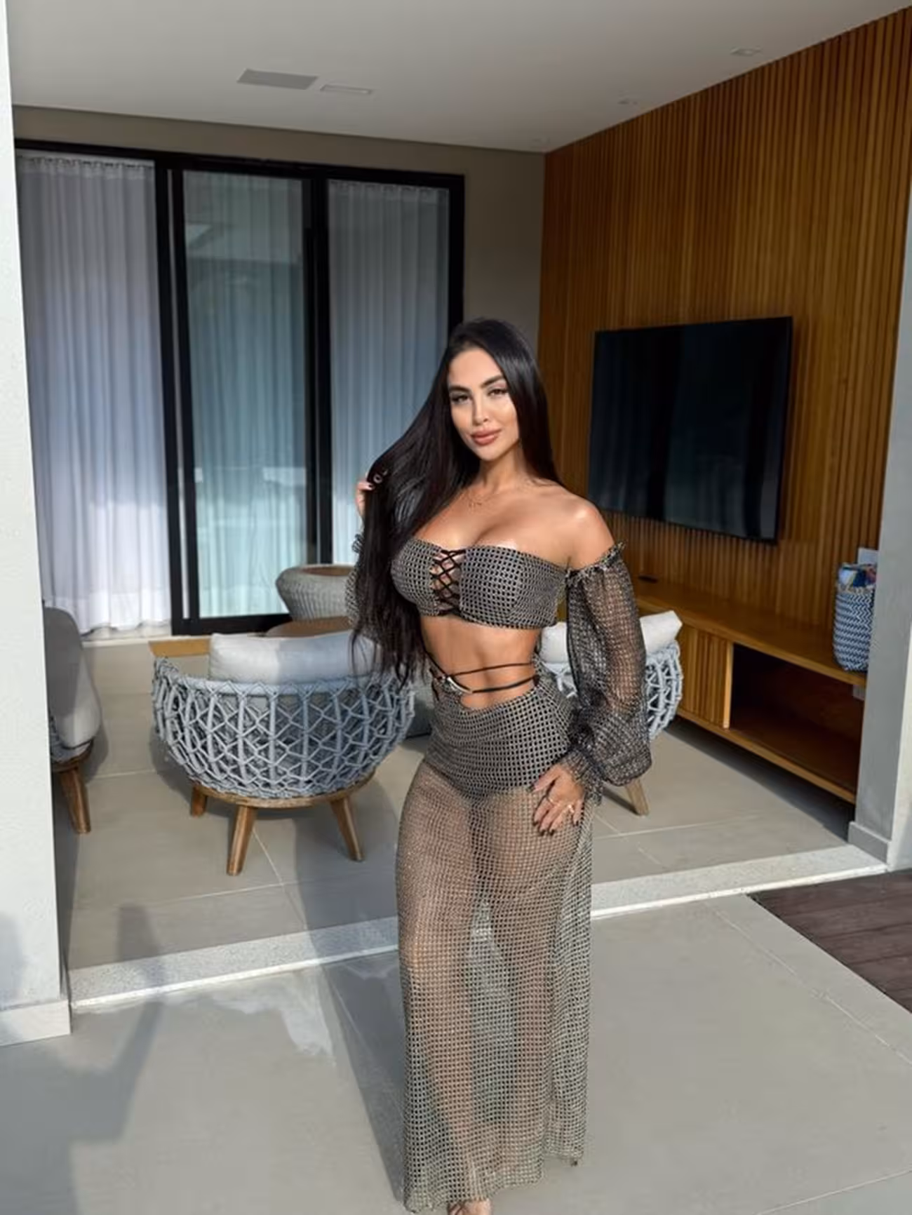 Raquel marry foreign bride