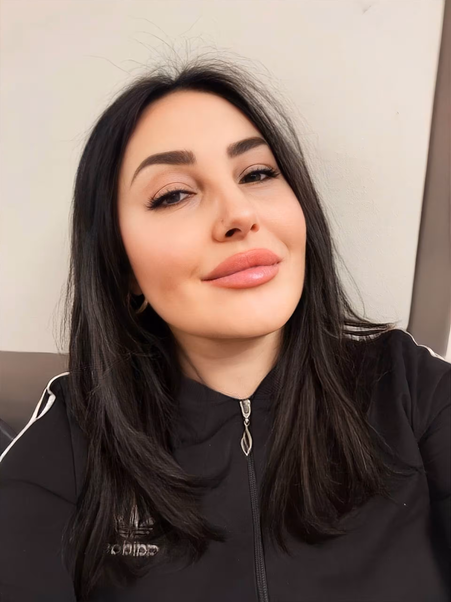 Lesia  young foreign brides