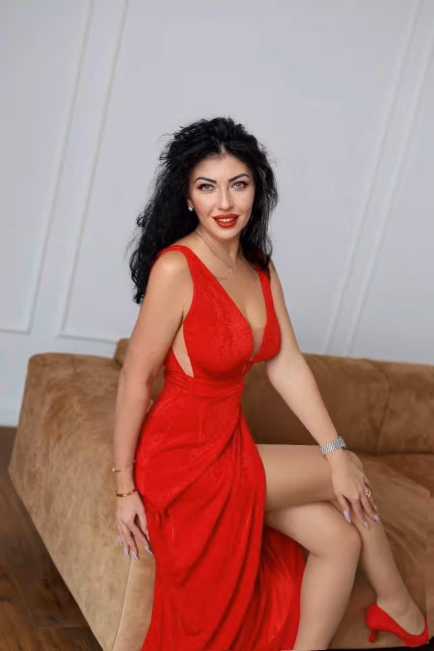 Valeria dating a european