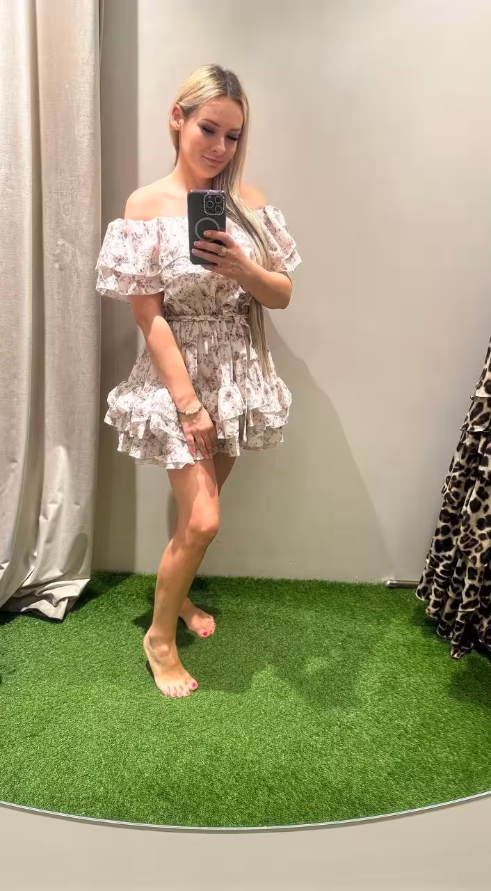 Victoria chinese foreign brides