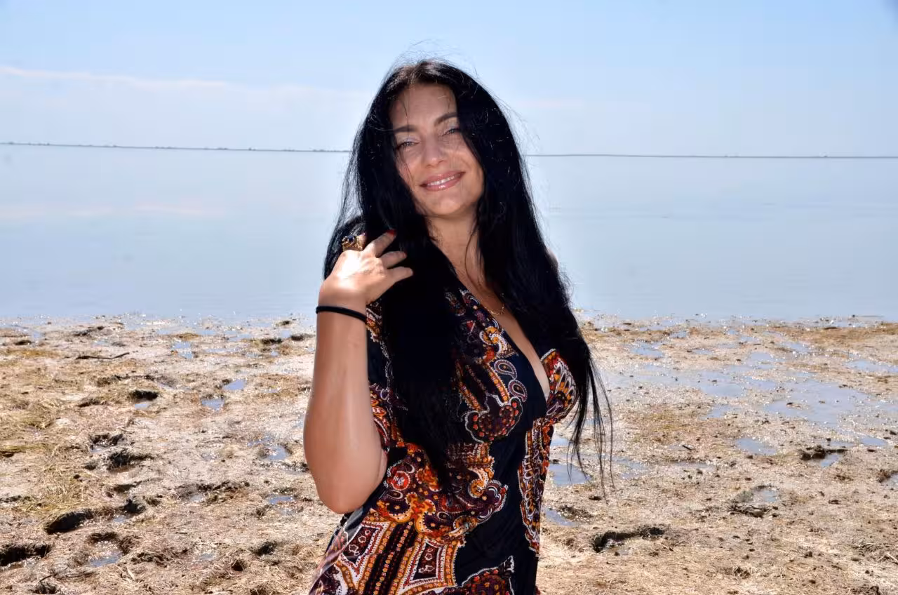 Hanna chinese foreign brides