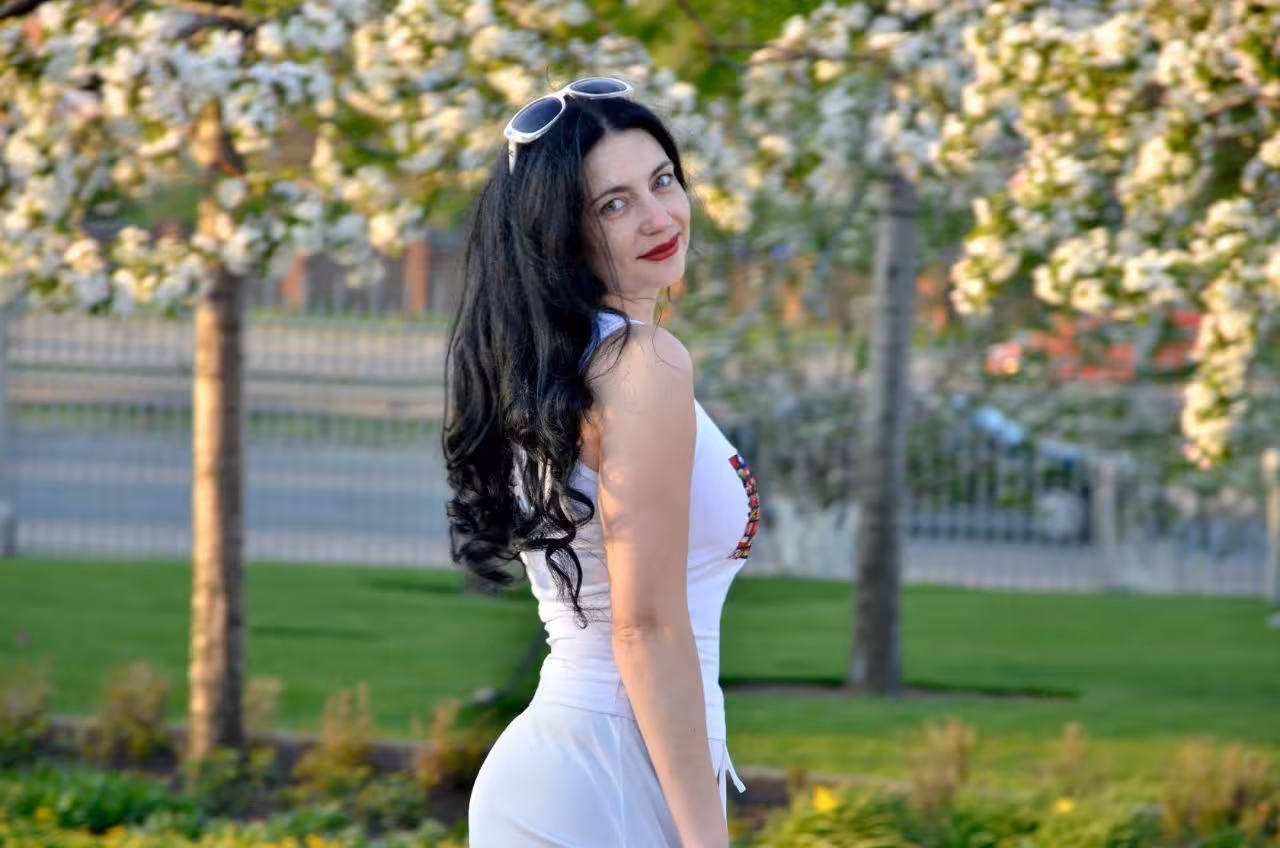 Hanna chinese foreign brides