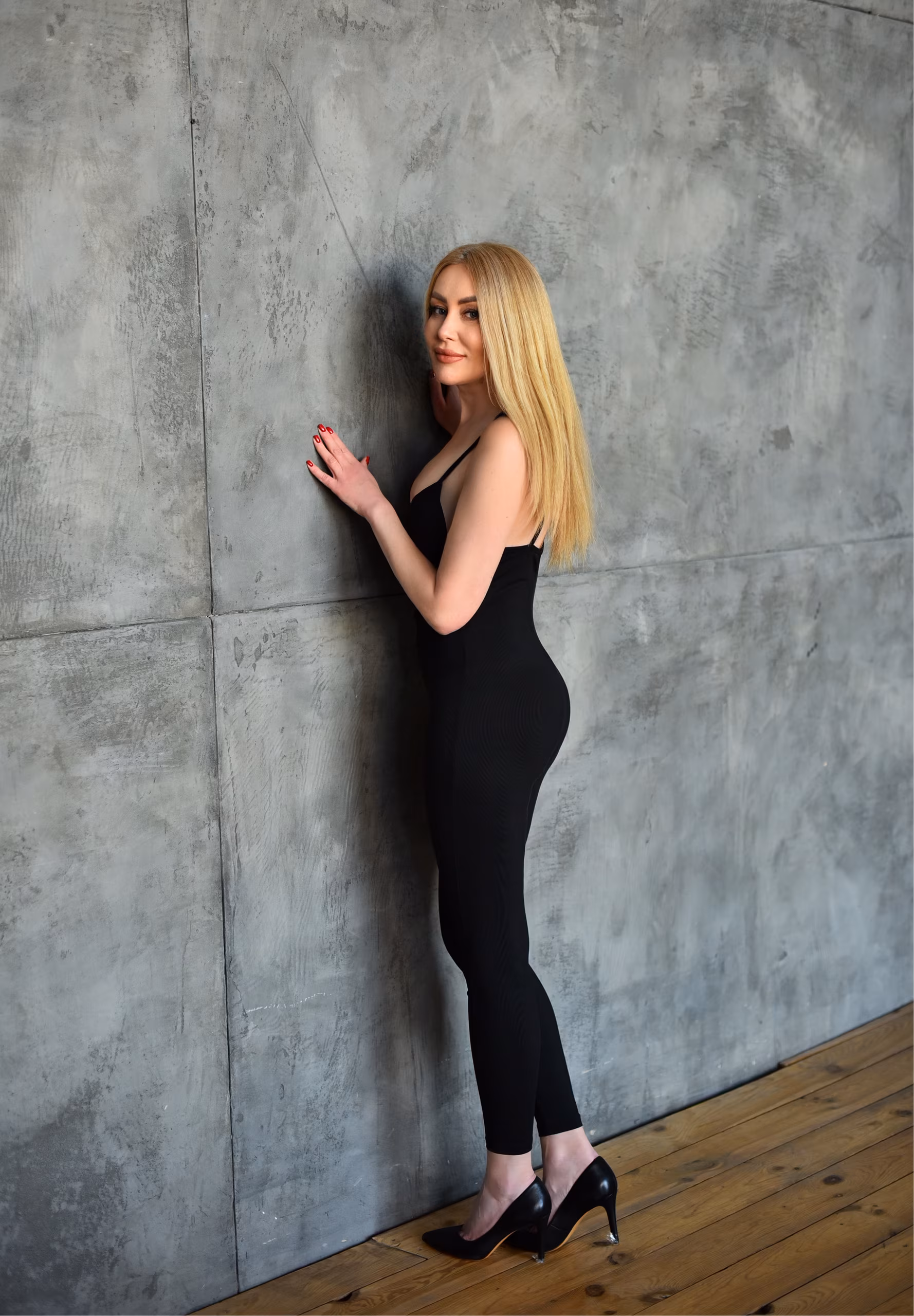 Svitlana 46 Kyiv Ukraine I dream of a European man who loves family