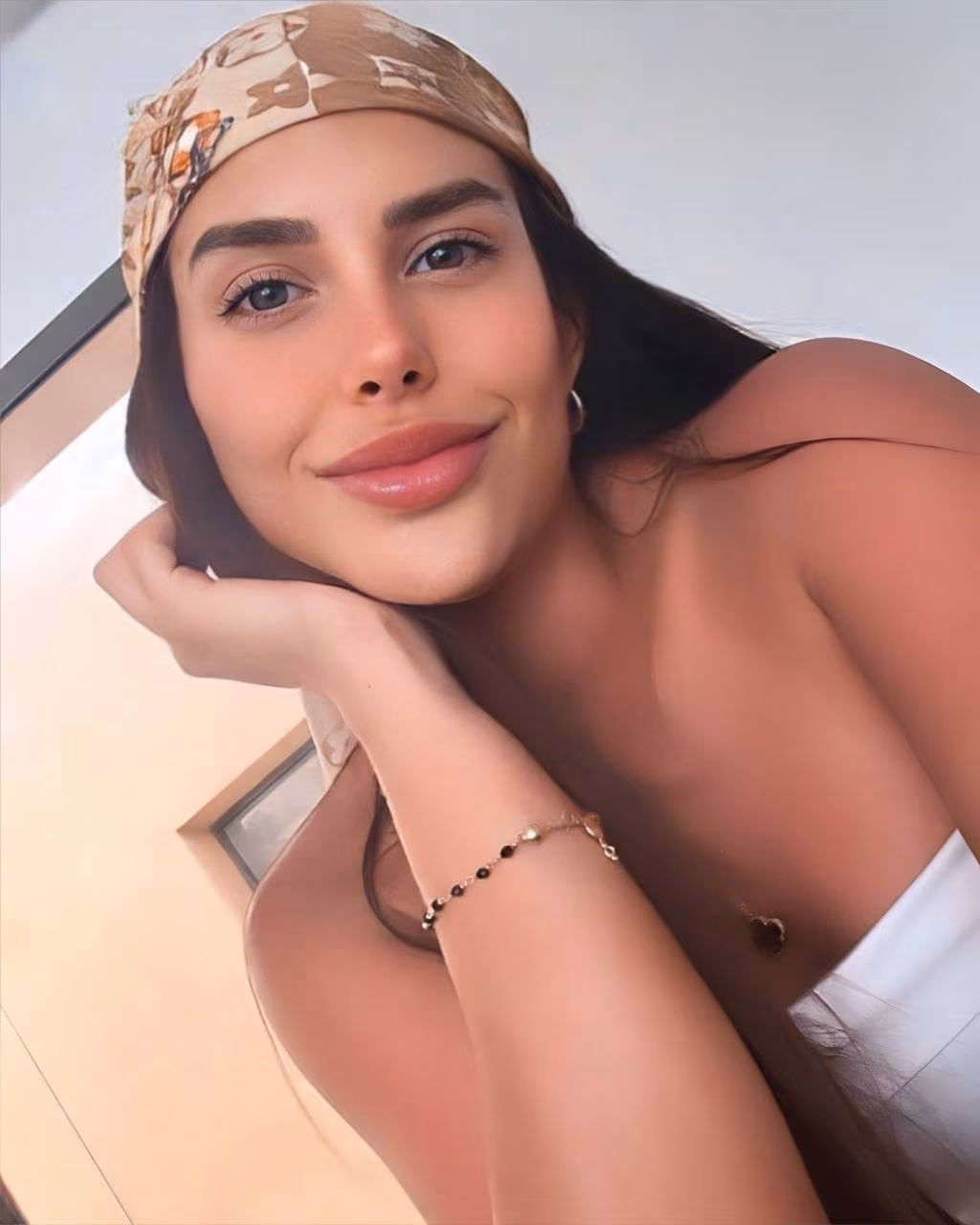 Geraldin 35 Cali Colombia I want a European husband who is reliable