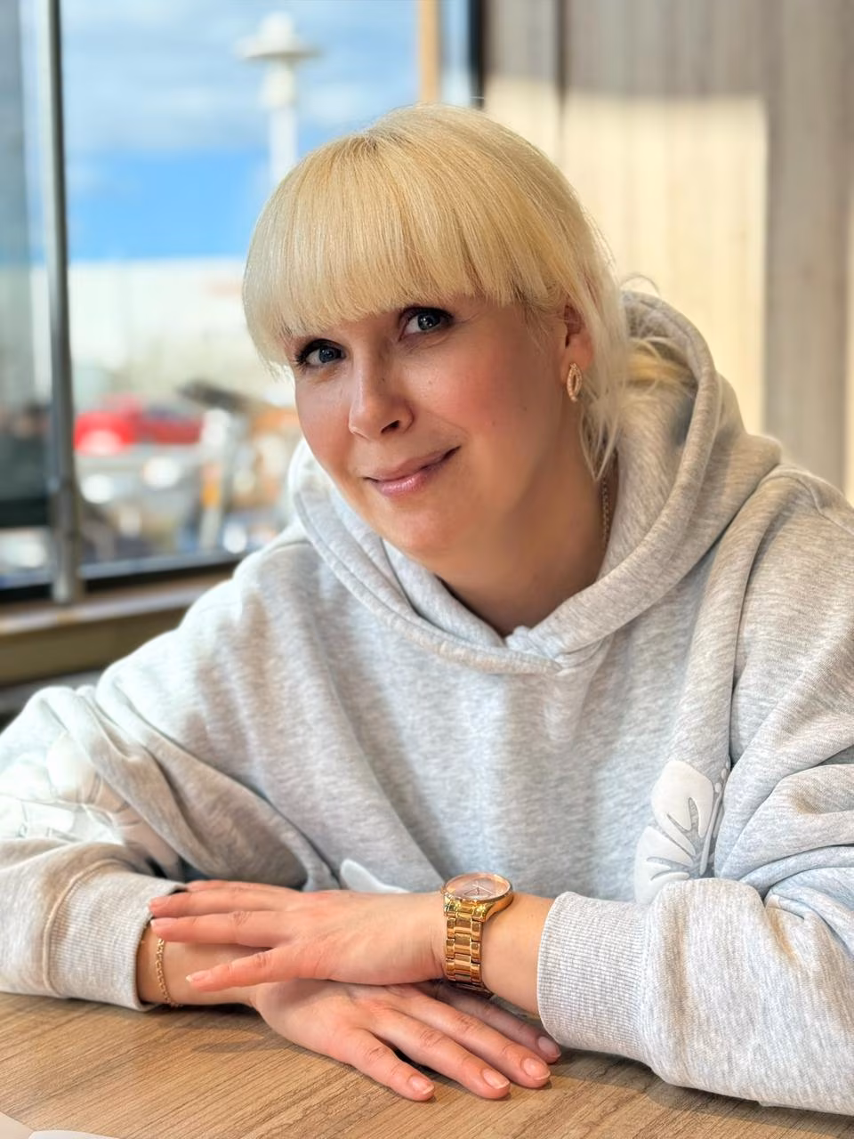 Anna 46 Sumy Ukraine Looking for a husband from Europe who is mature