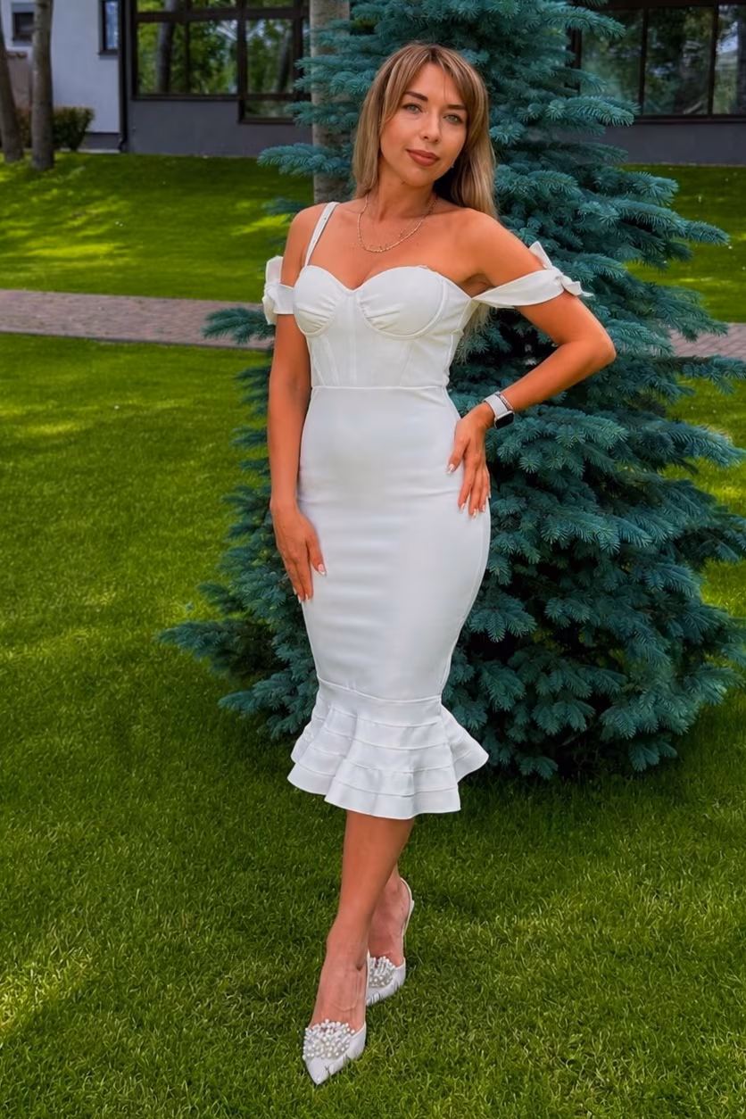 Kristina 40 Meinerzhagen Germany Looking for a man from Europe who is charming