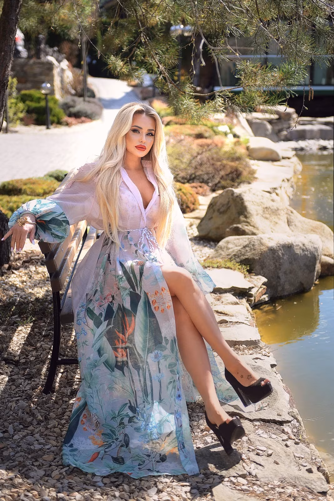 Viktoria 35 Dnepr Ukraine Seeking a European husband for a peaceful life