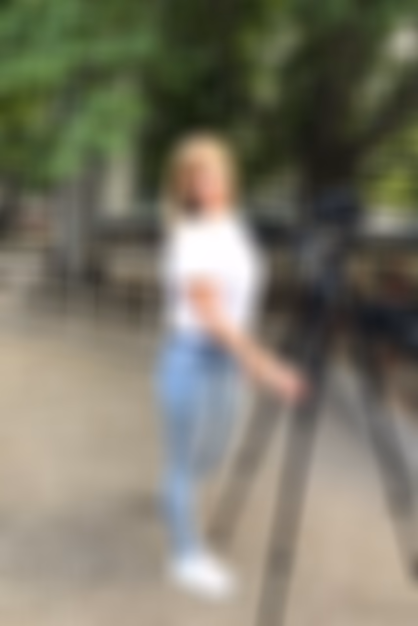 Marina 44 Kyiv  Ukraine Eastern European girl wanting to marry a good man