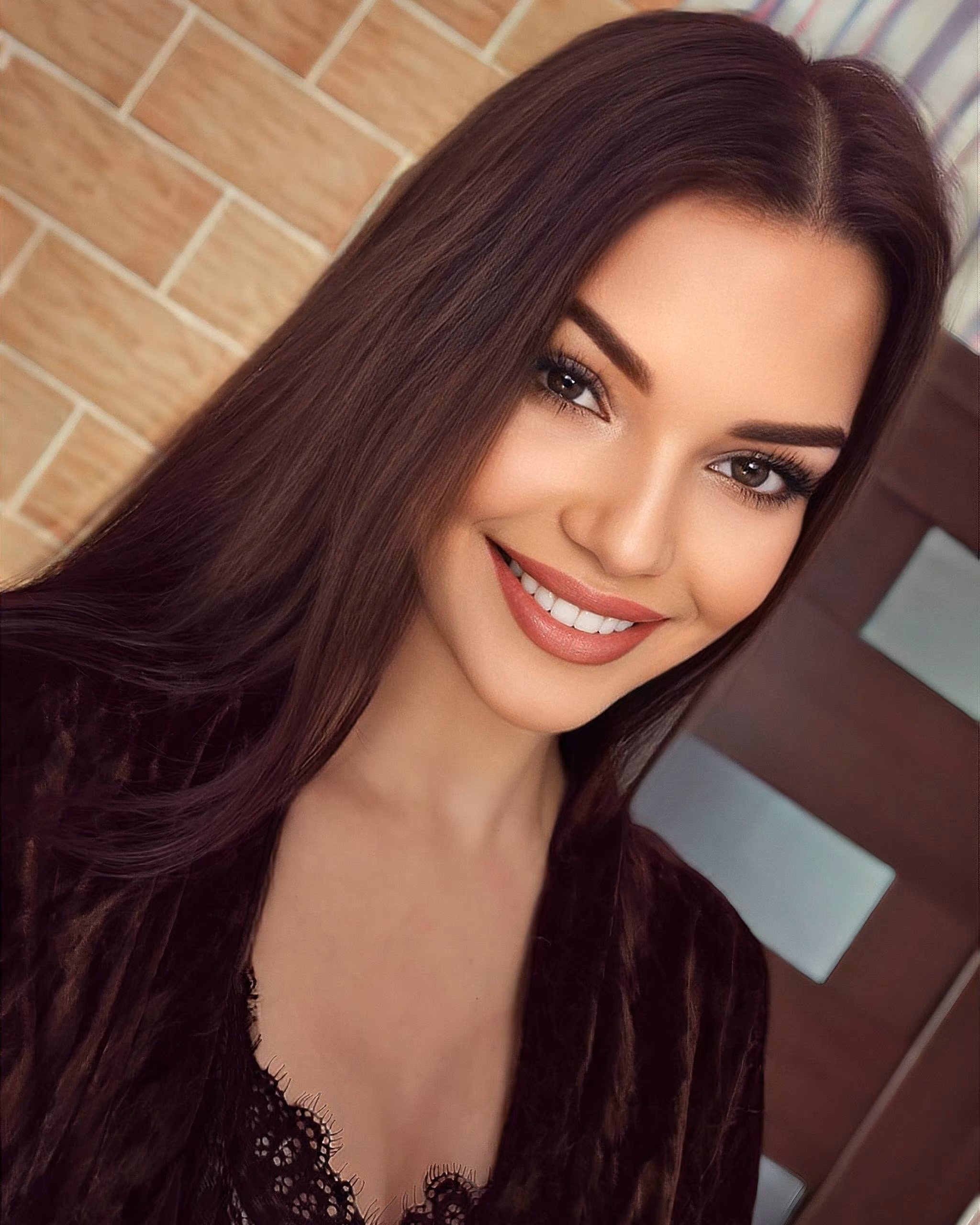 Alina 19 Ukraine goal-oriented woman