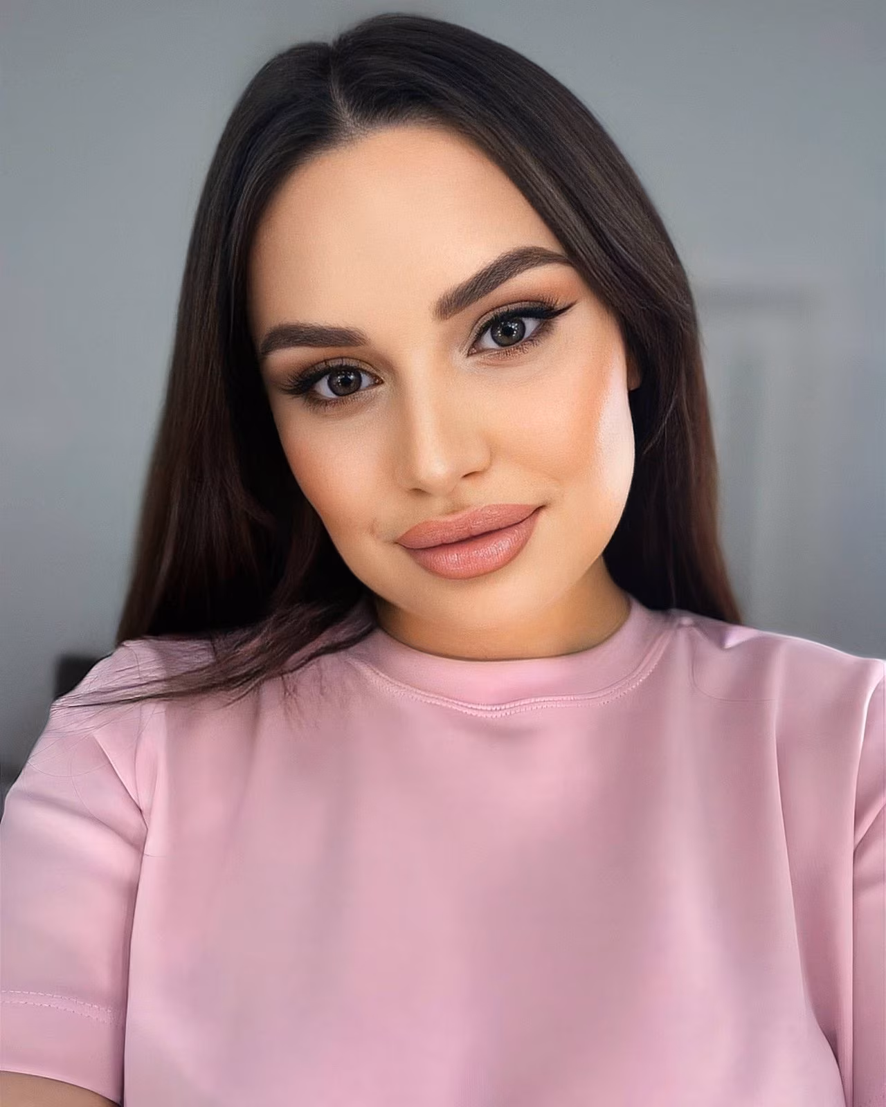 Valeria 24 Kyiv Ukraine I dream of a European husband who is generous