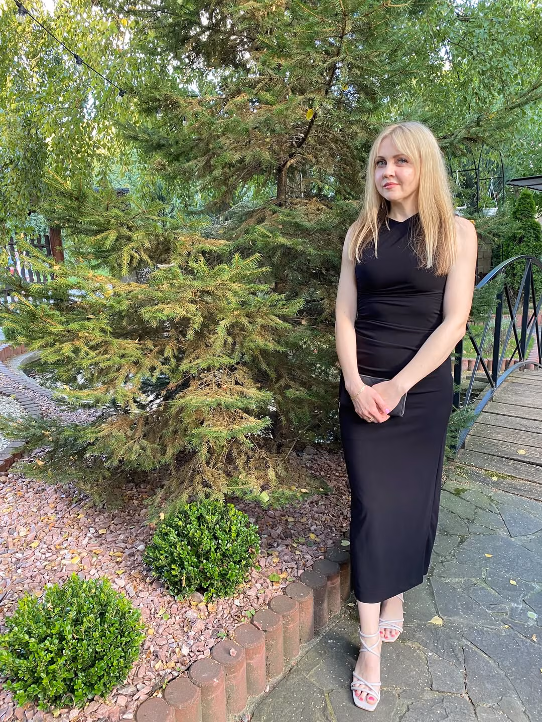 Oksana 42 Lodz(PL);Novovolynsk(UA) Poland I want a European man who is family oriented