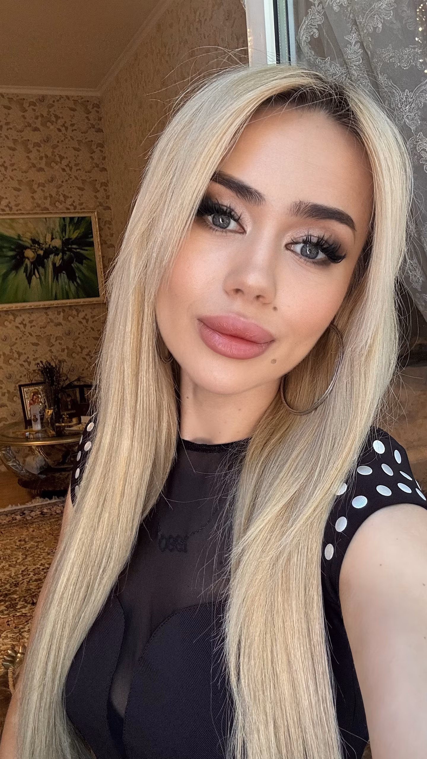 Ekaterina 36 Odessa Ukraine I want to share everything with a man from Europe