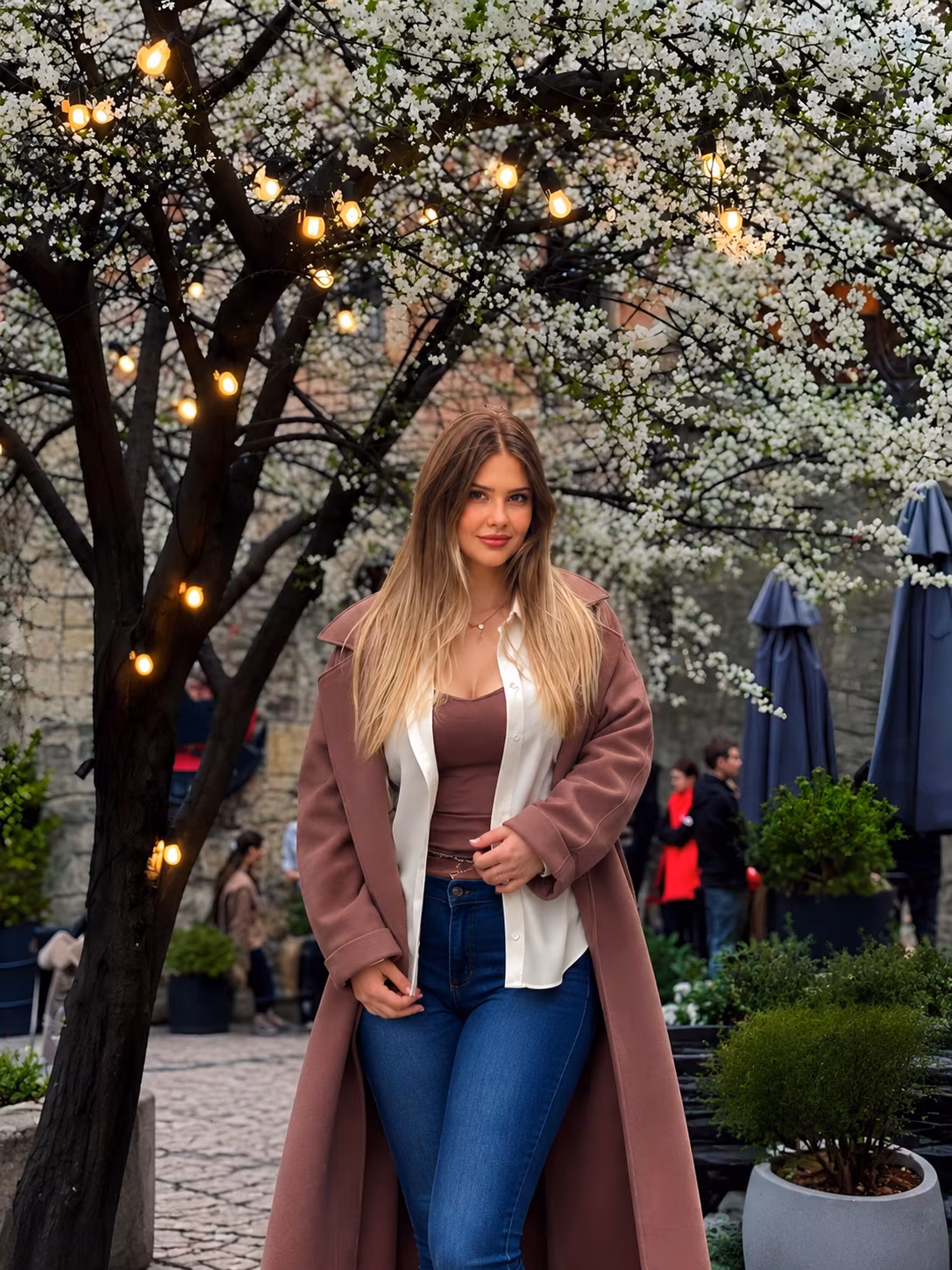 Anita 22 Okhtyrka Ukraine Looking for a European husband for a beautiful journey
