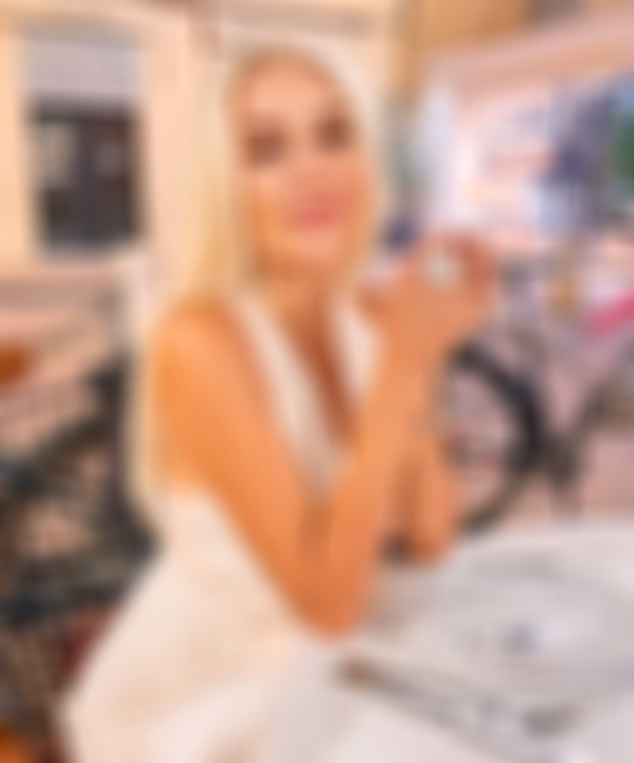 Anastasia 35 Romania yoga lover