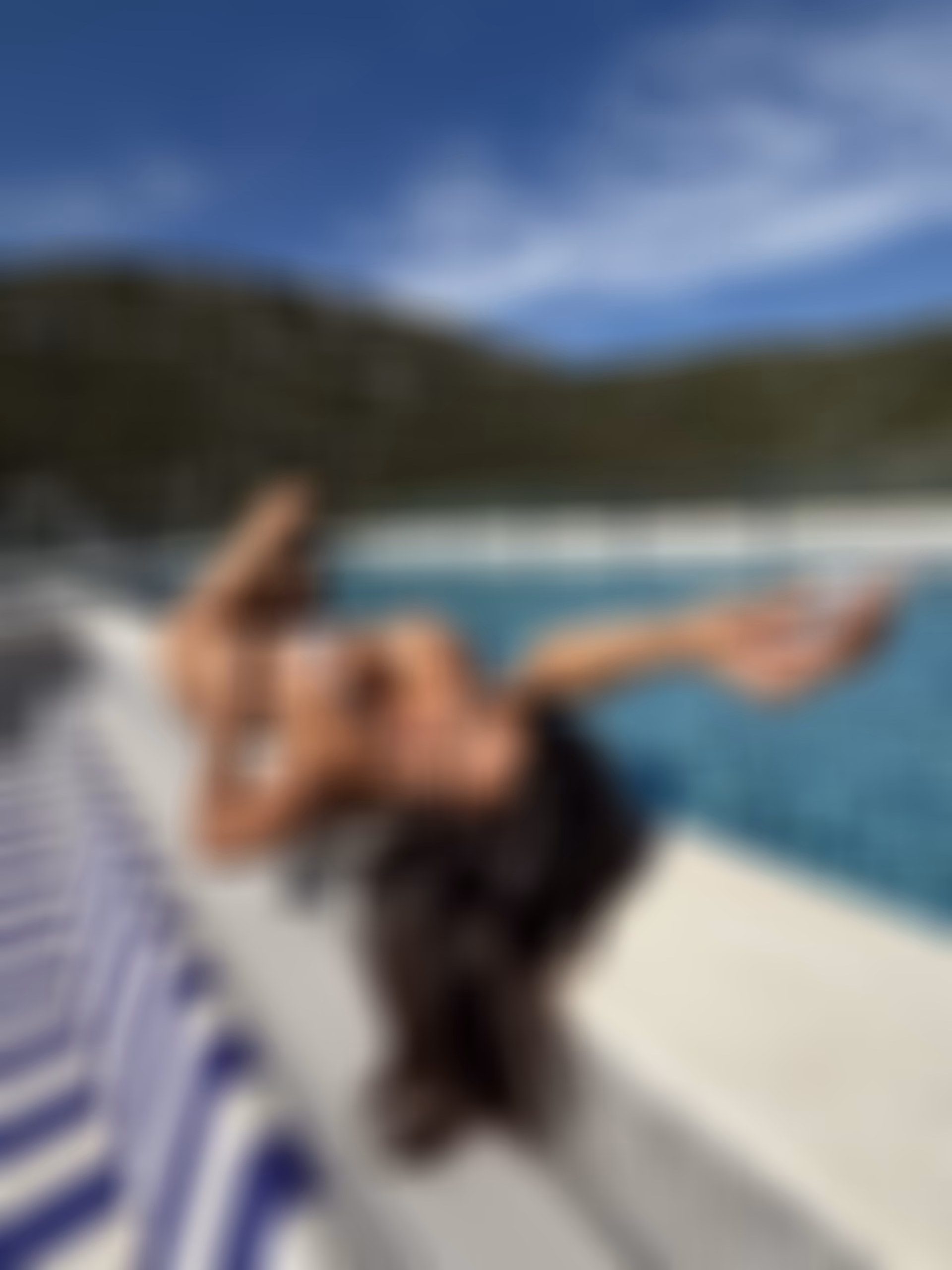 Tara 37 Bucharest Romania Looking for a husband from Europe who is mature