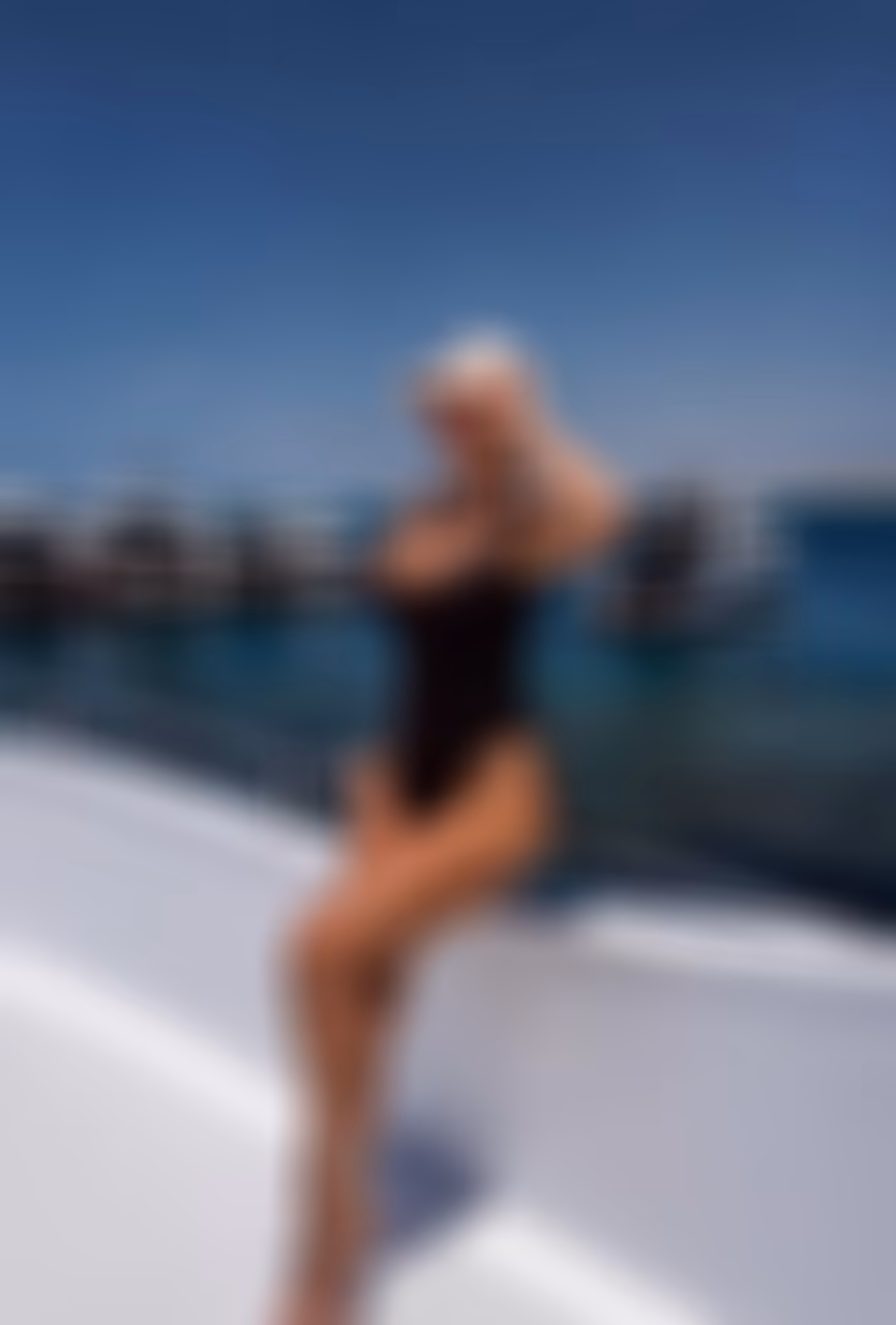 Lidiia 46 Miami USA Looking for a man from Europe to share my life