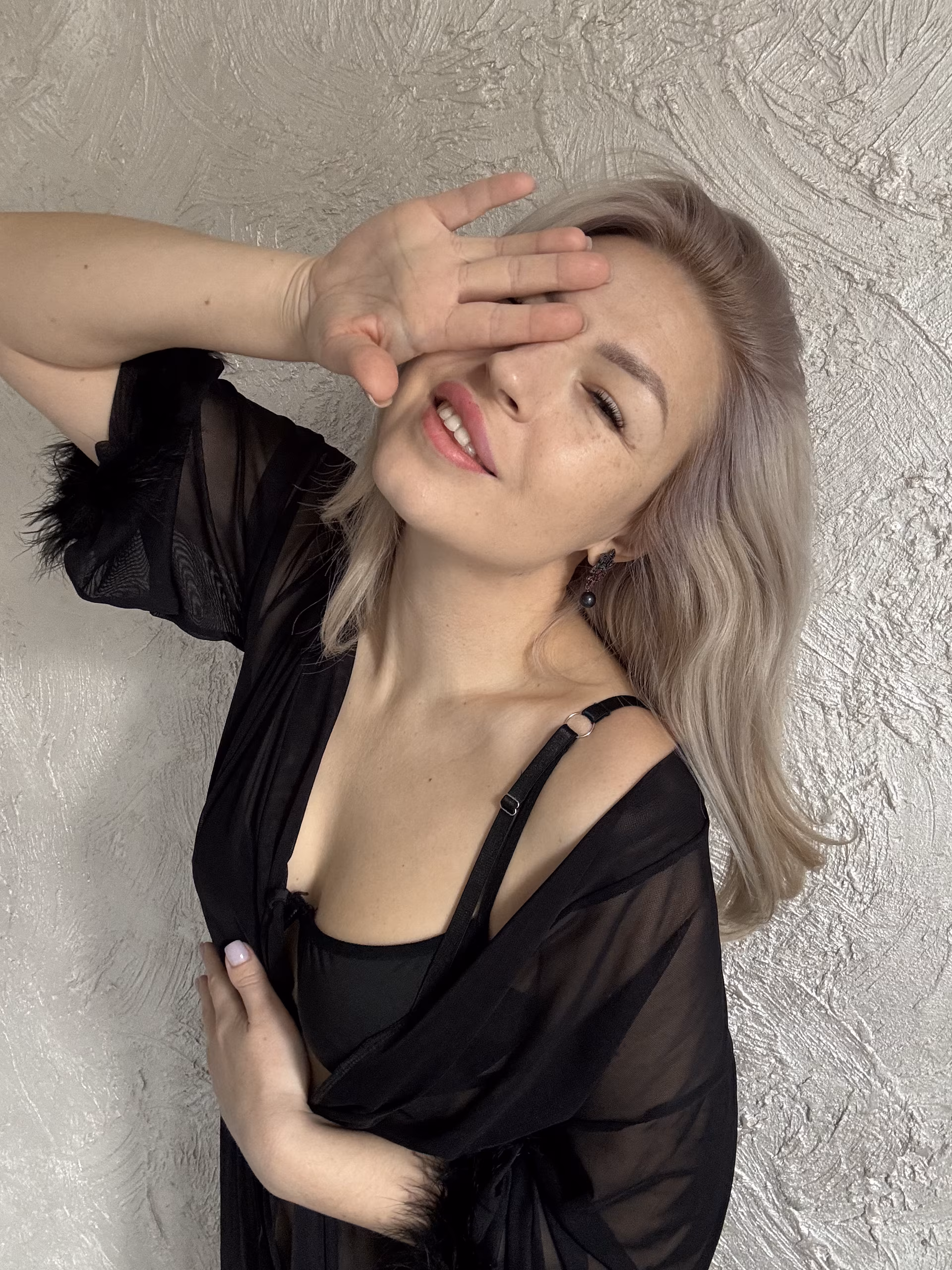 Alena 39 Kryvyi Rig Ukraine Looking for a man from Europe with principles
