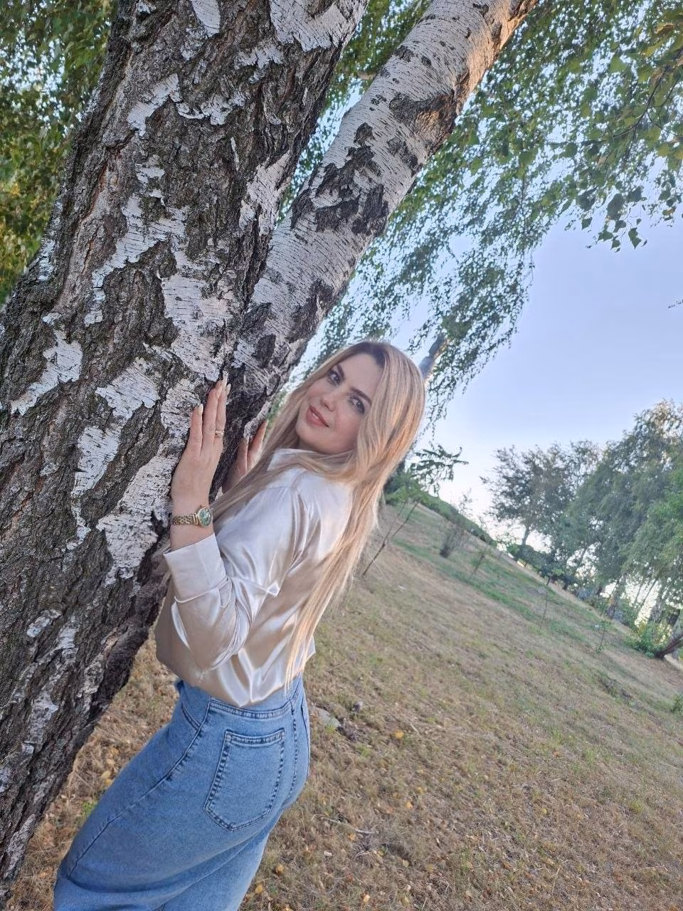 Oksana 44 Kiev Ukraine Nordic woman for a man who is family oriented