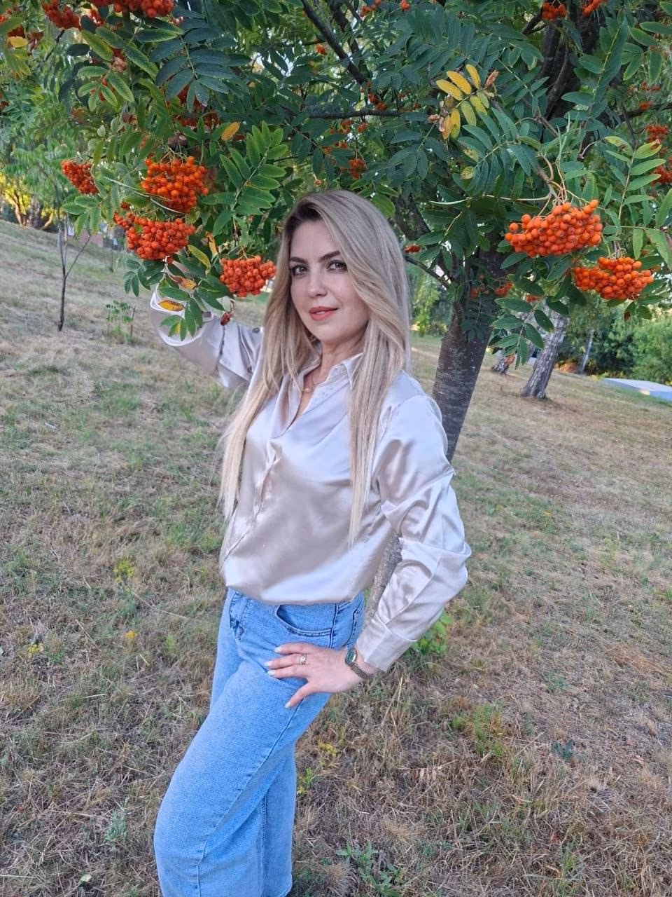 Oksana 44 Kiev Ukraine Nordic woman for a man who is family oriented