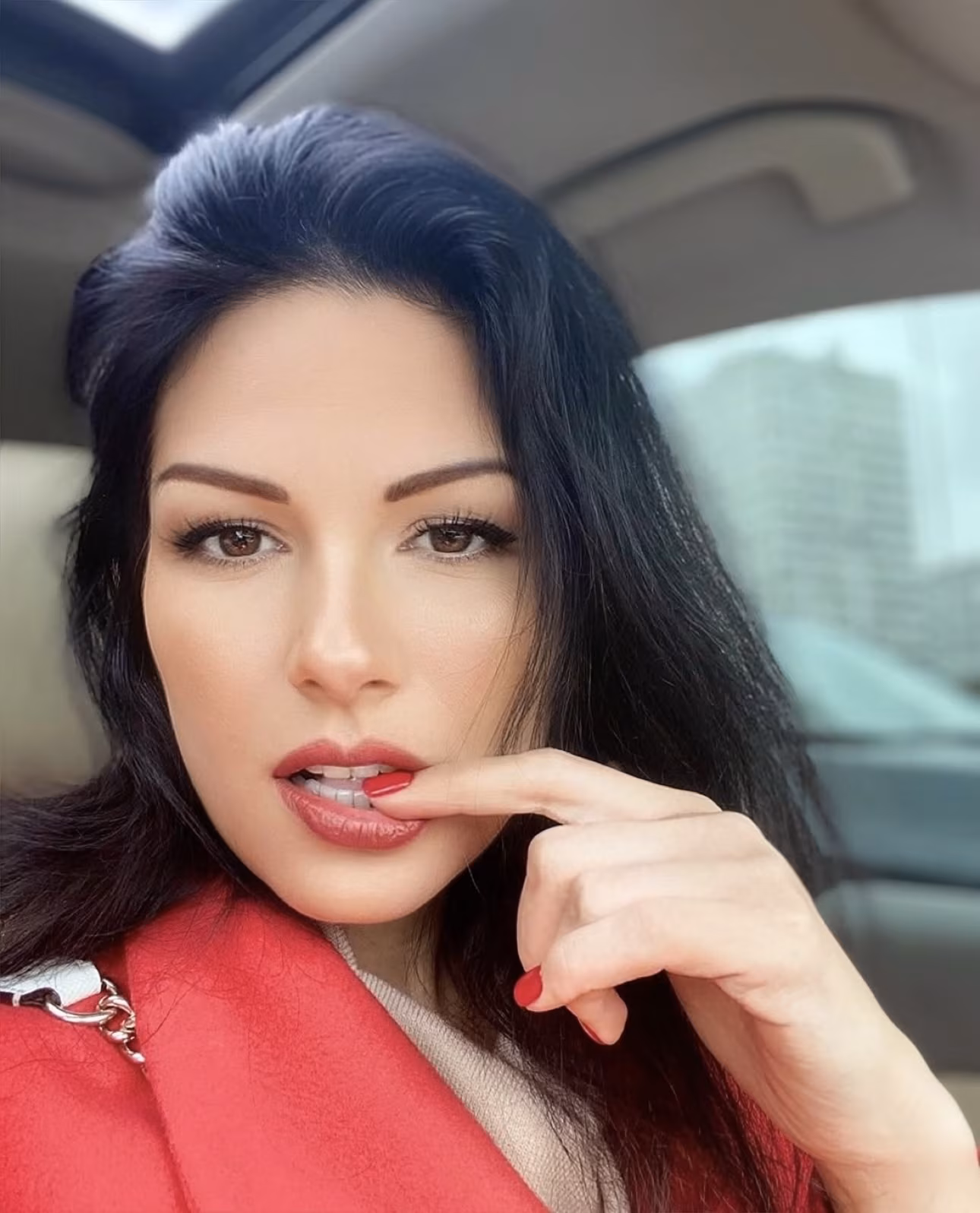 Yaroslava 43 Kyiv Ukraine Ready to meet a European man for a fresh start