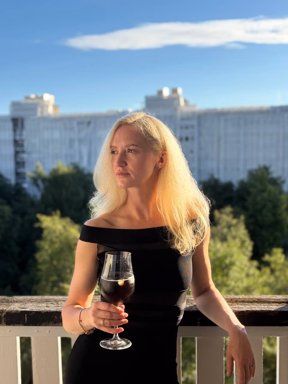 Iaroslava 42 Glukhov Ukraine Seeking a European partner for a beautiful life