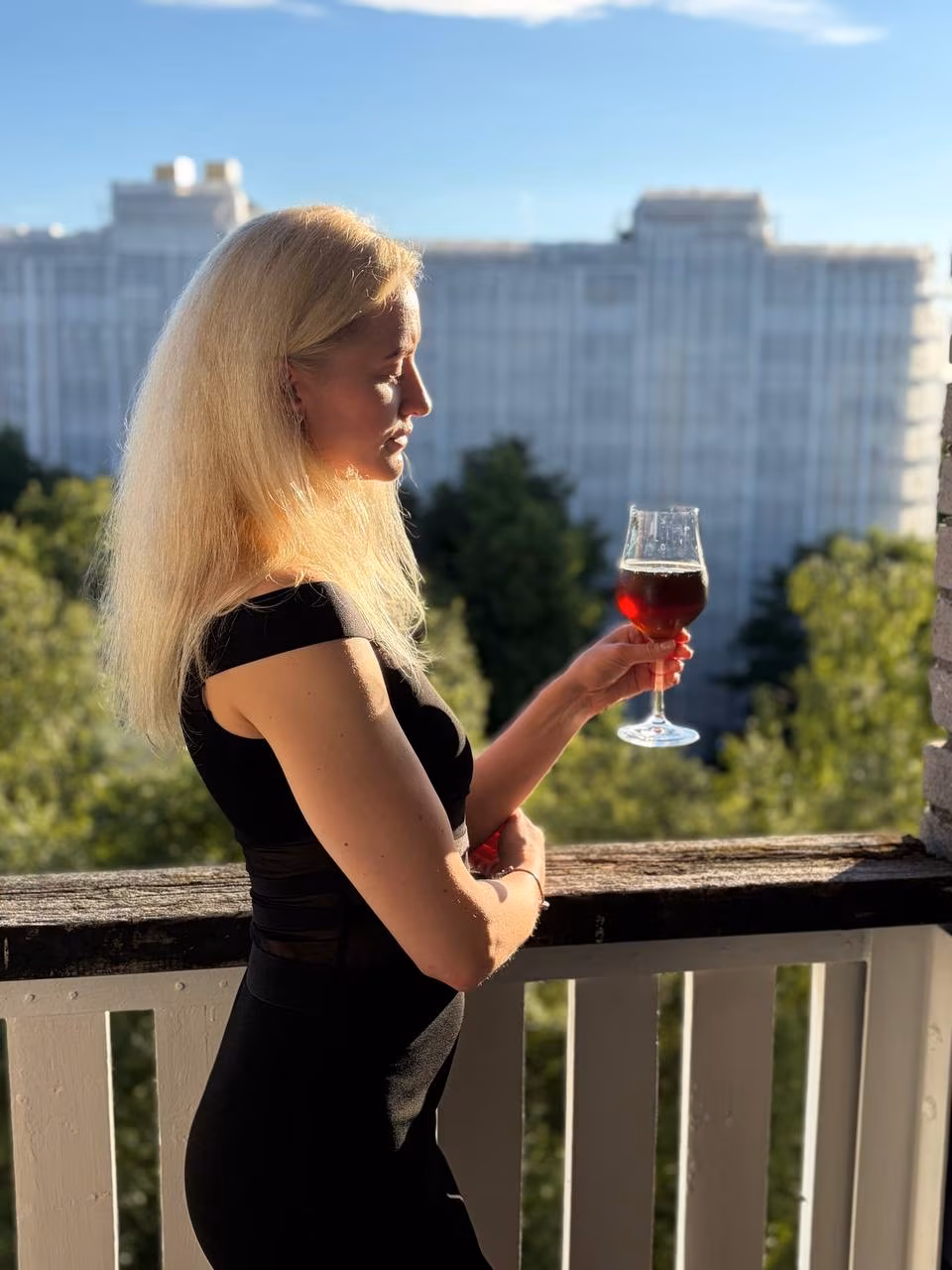 Iaroslava 42 Glukhov Ukraine Seeking a European partner for a beautiful life