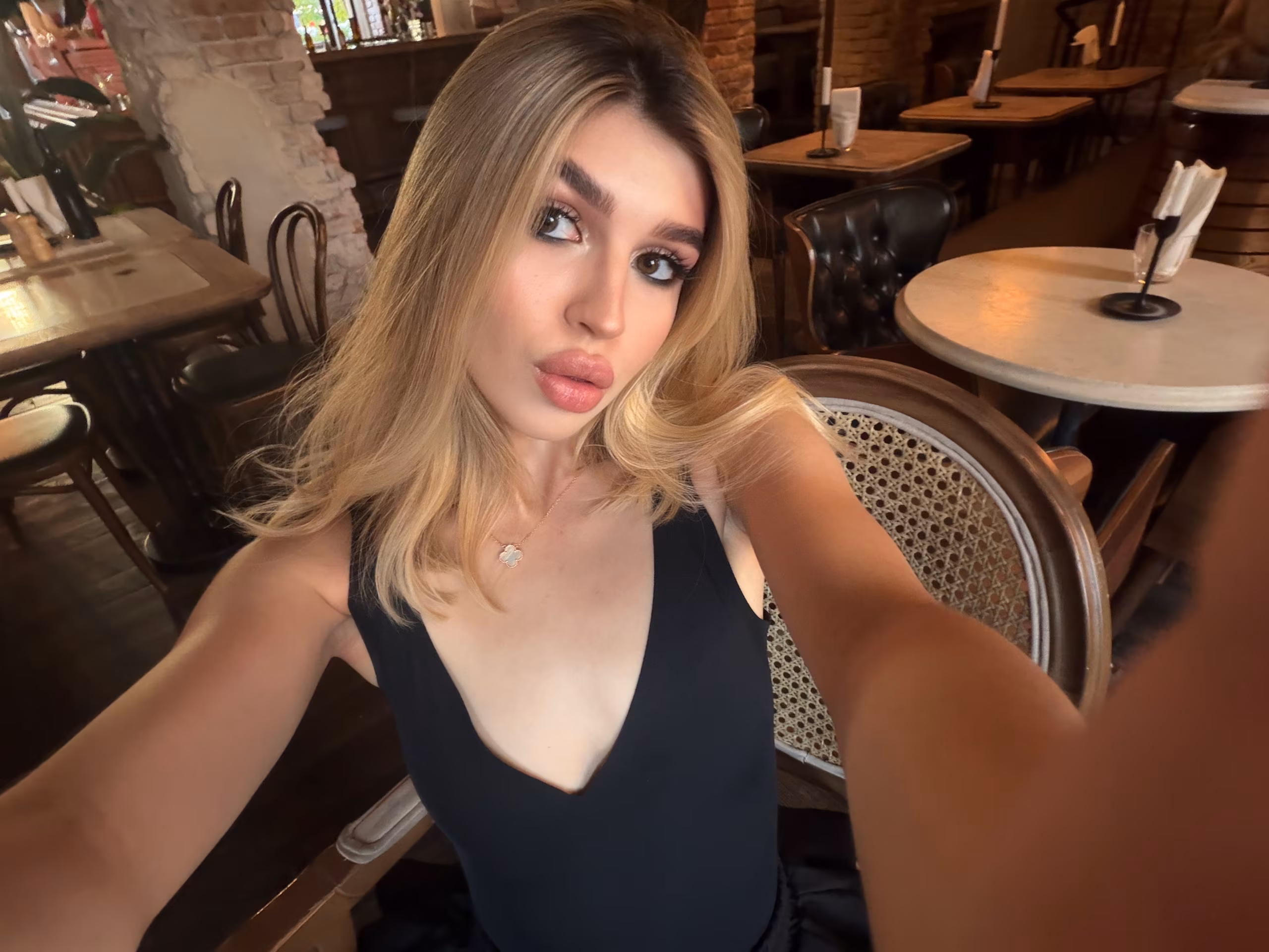 Lilia 20 Kyiv Ukraine Want a European gentleman for a serious relationship