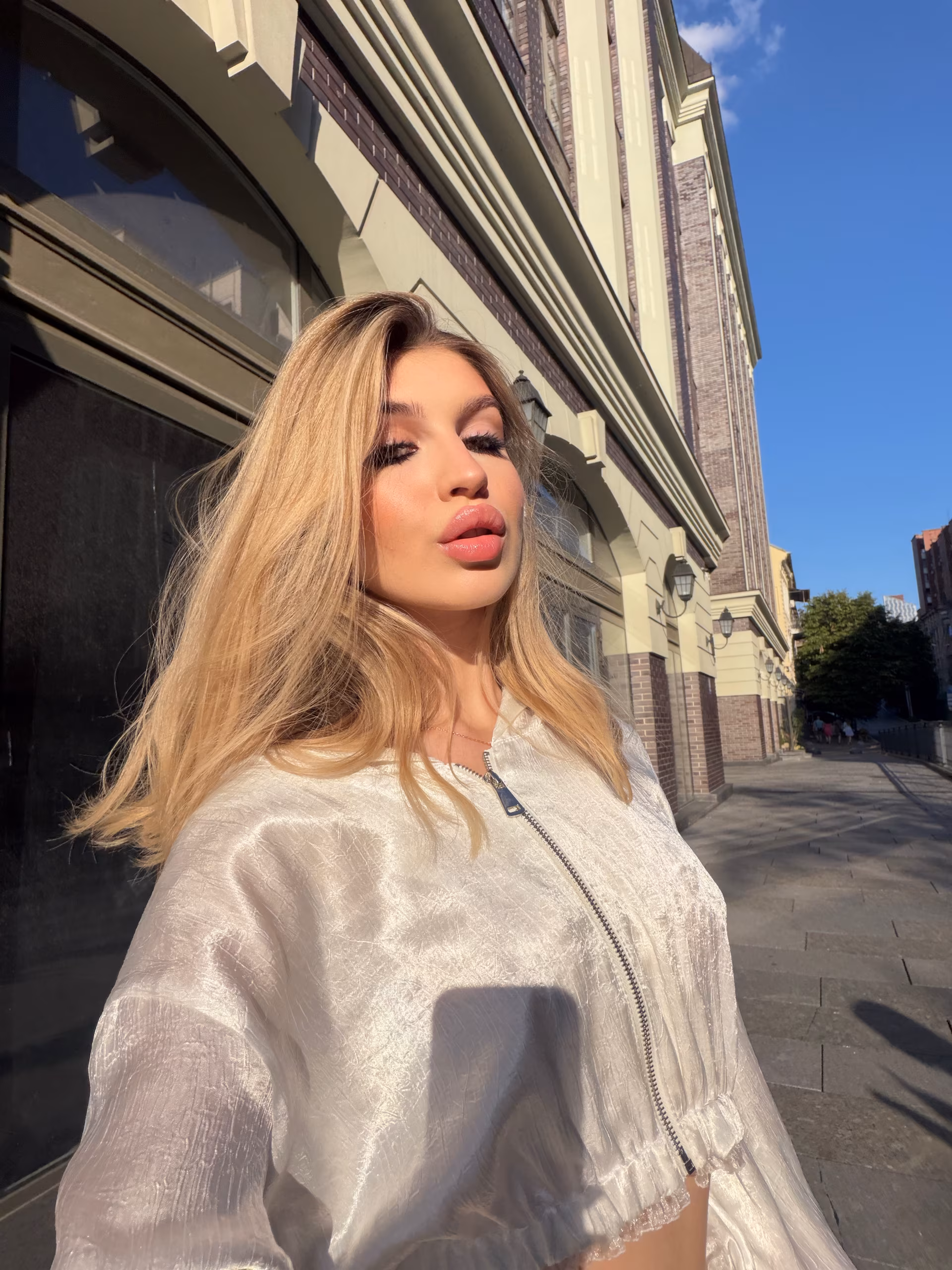 Lilia 20 Kyiv Ukraine Want a European gentleman for a serious relationship