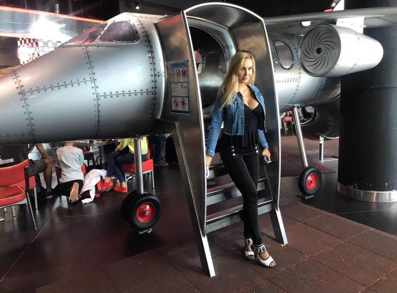 Michaela 37 Slovakia Date single Michaela