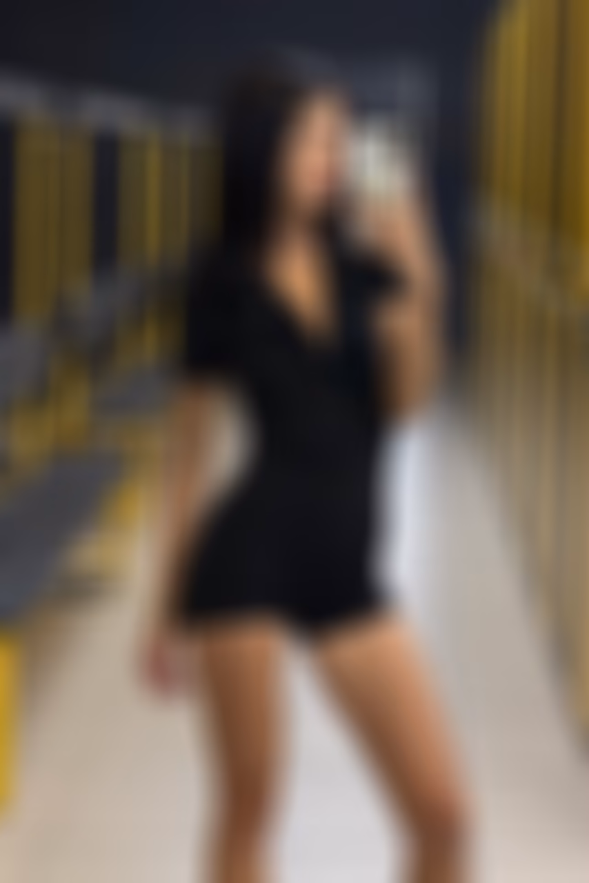 Anastasia 30 Montenegro Date single Anastasia