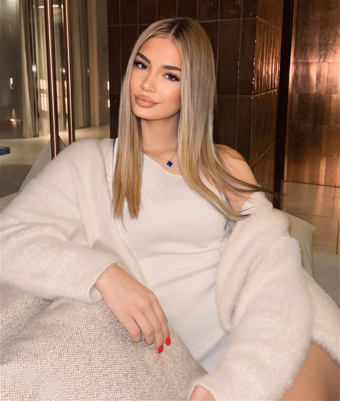Valeria 18 Bulgaria Find love Valeria