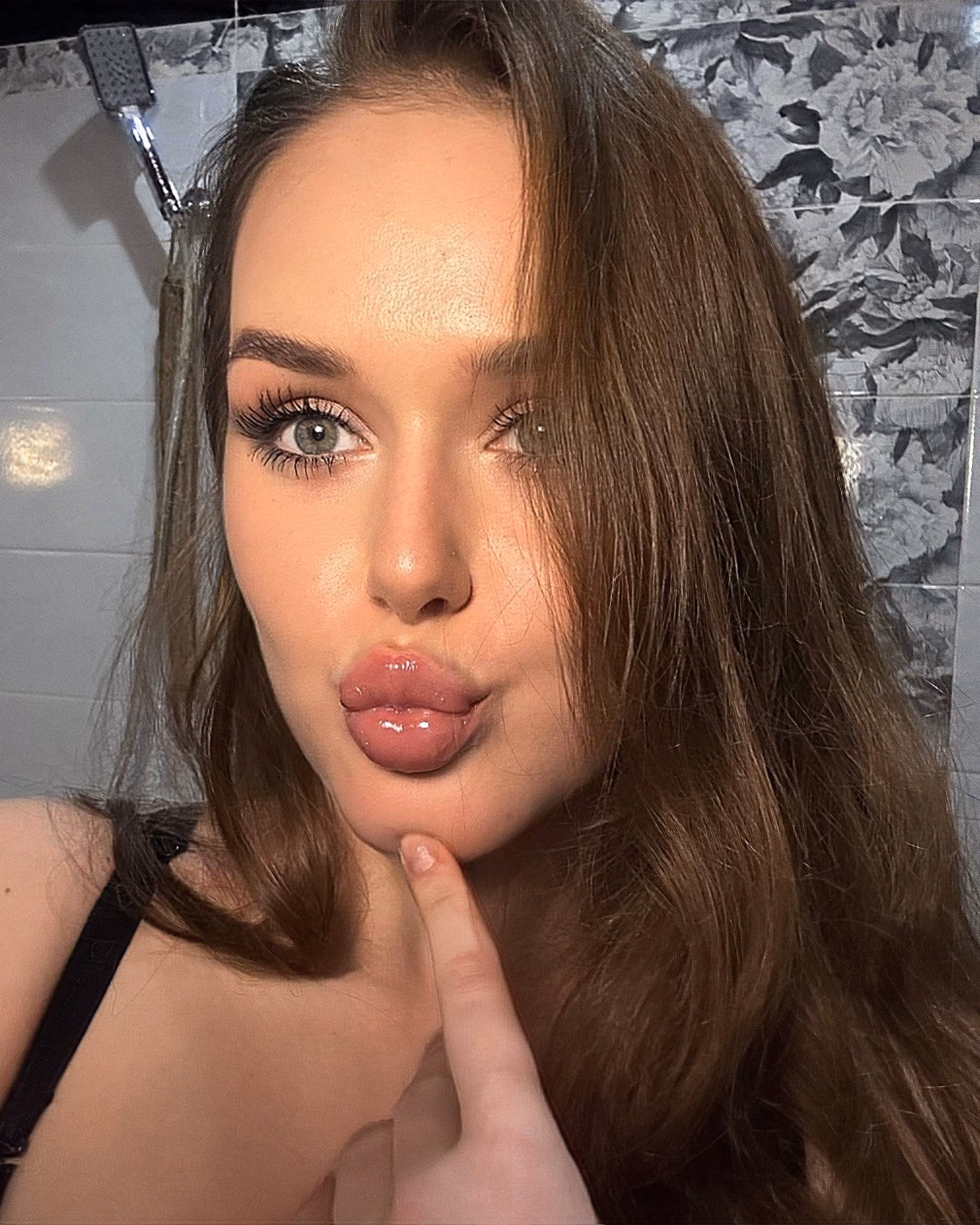 Yeva 22 Izyum Ukraine Southern European lady for a man who is loyal and devoted