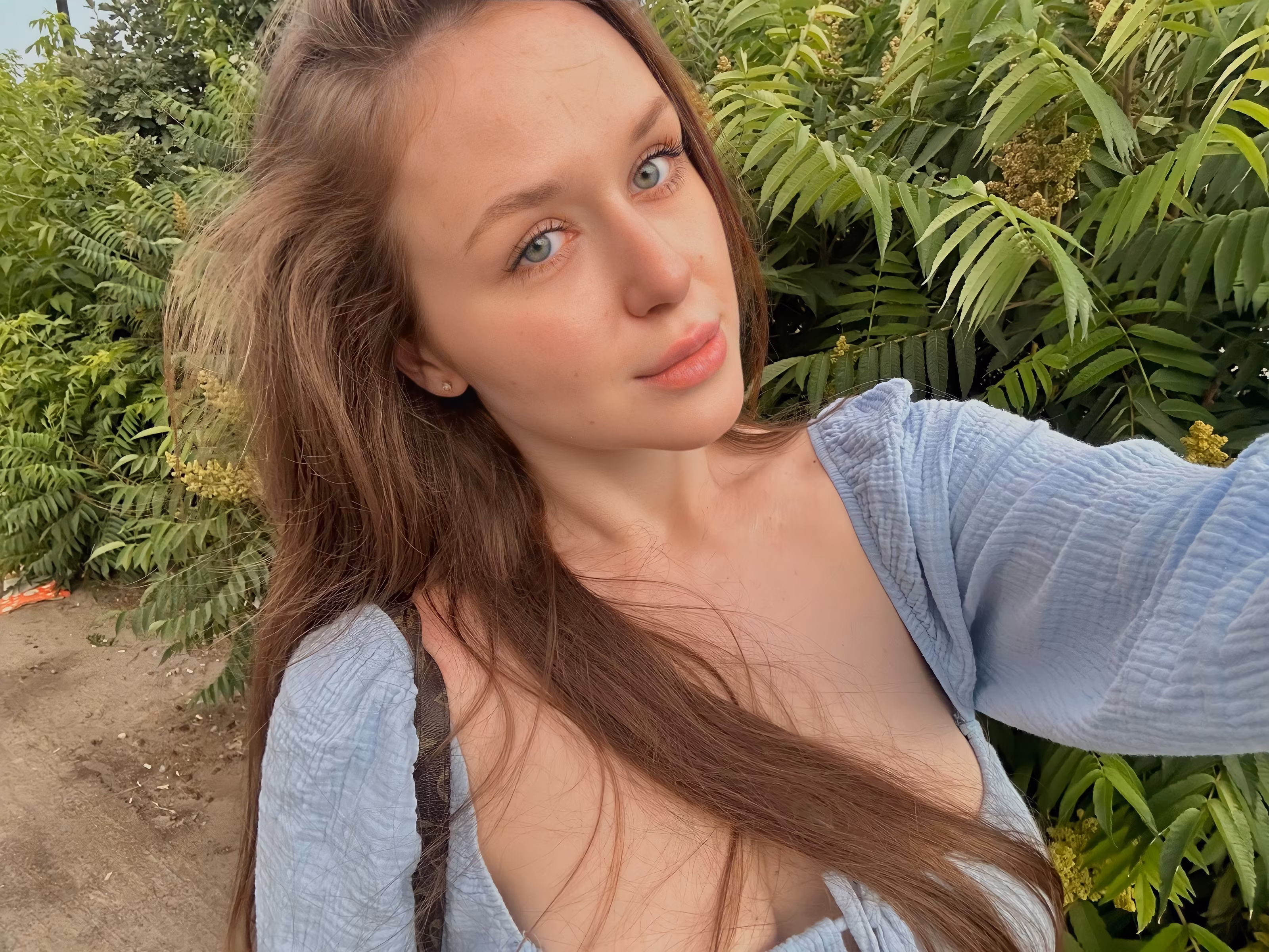 Yeva 22 Izyum Ukraine Southern European lady for a man who is loyal and devoted