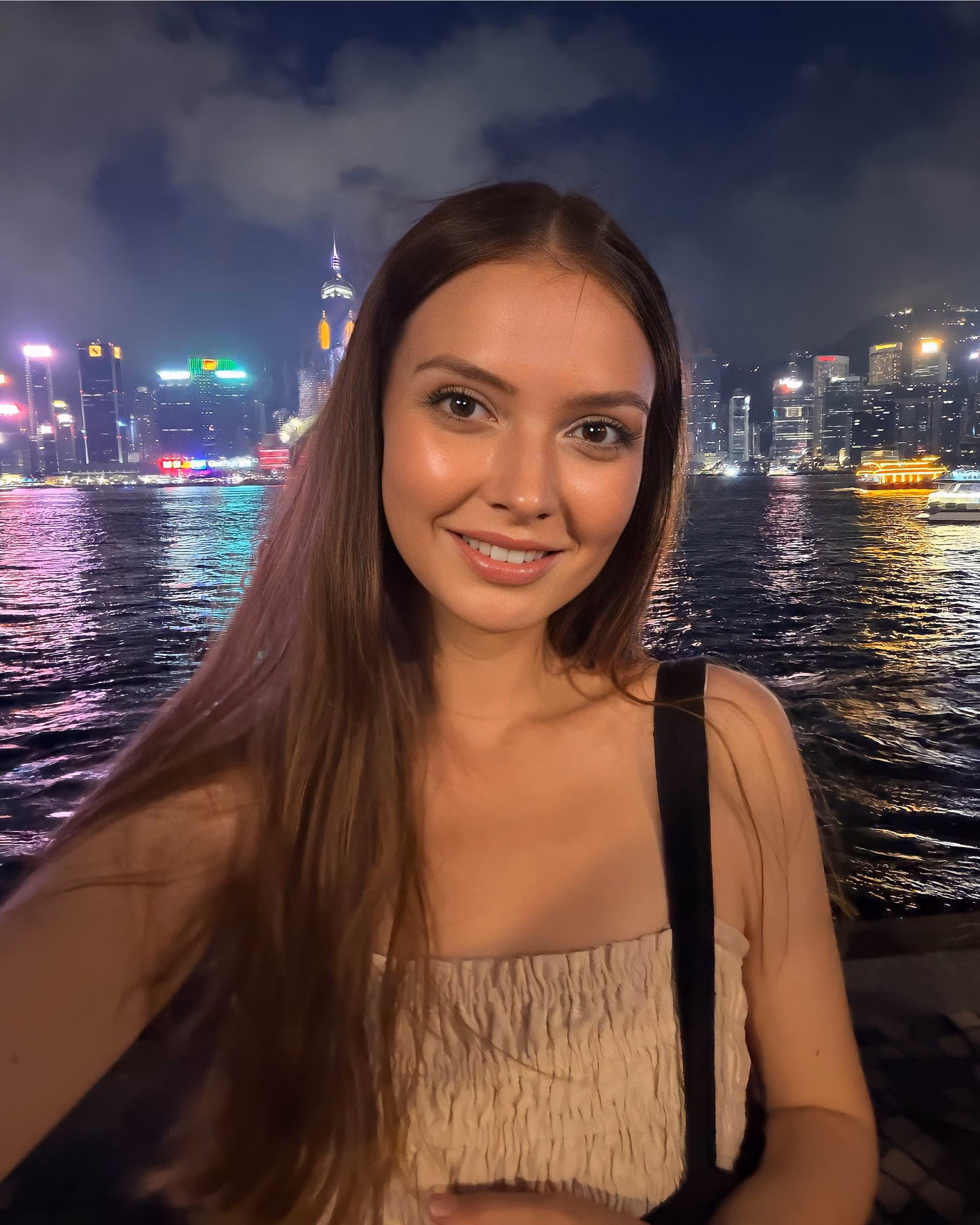 Alina 28 Thailand Meet date Alina