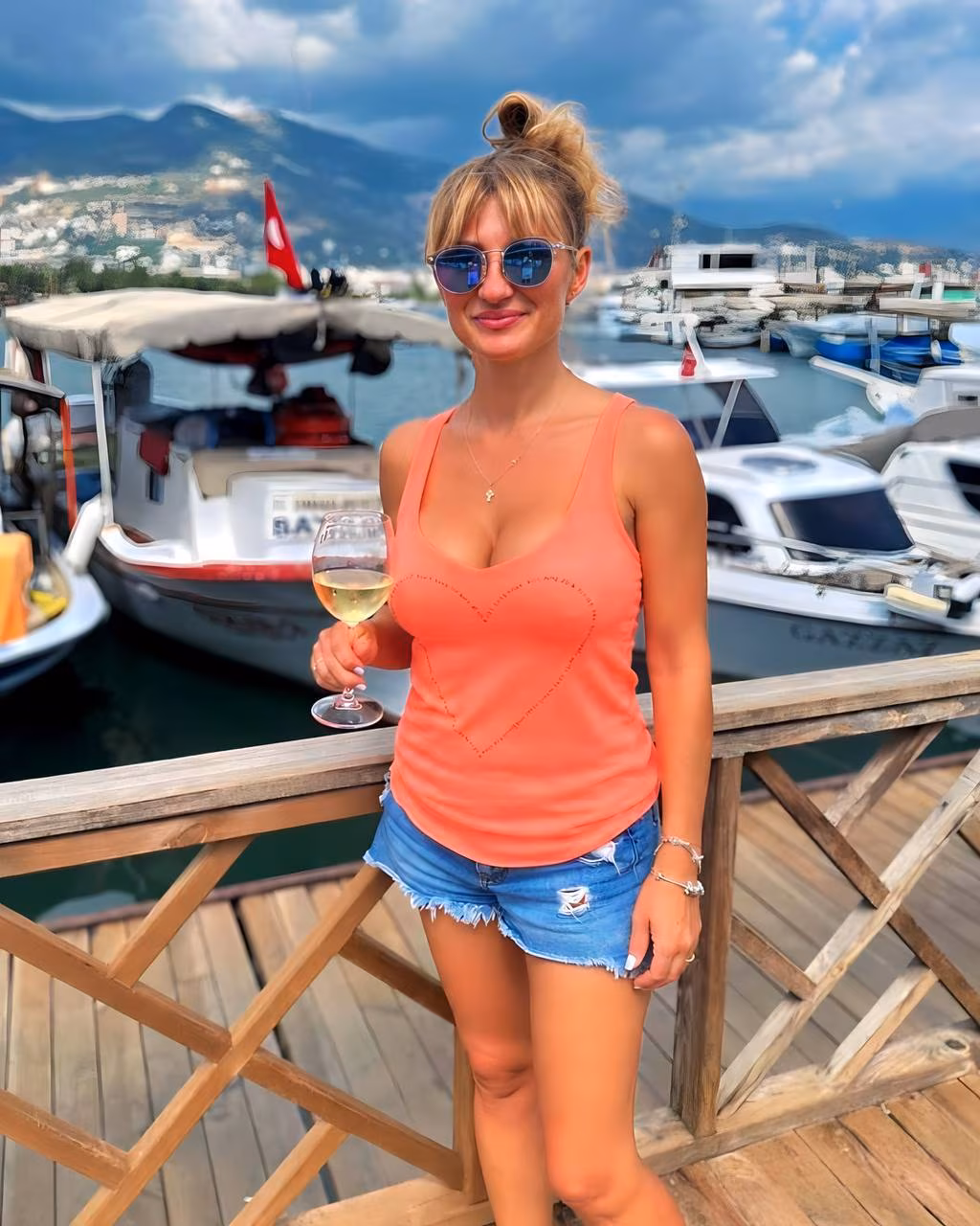 Irina 44 Prague Czech Republic Lovely lady looking for a faithful man for love and family