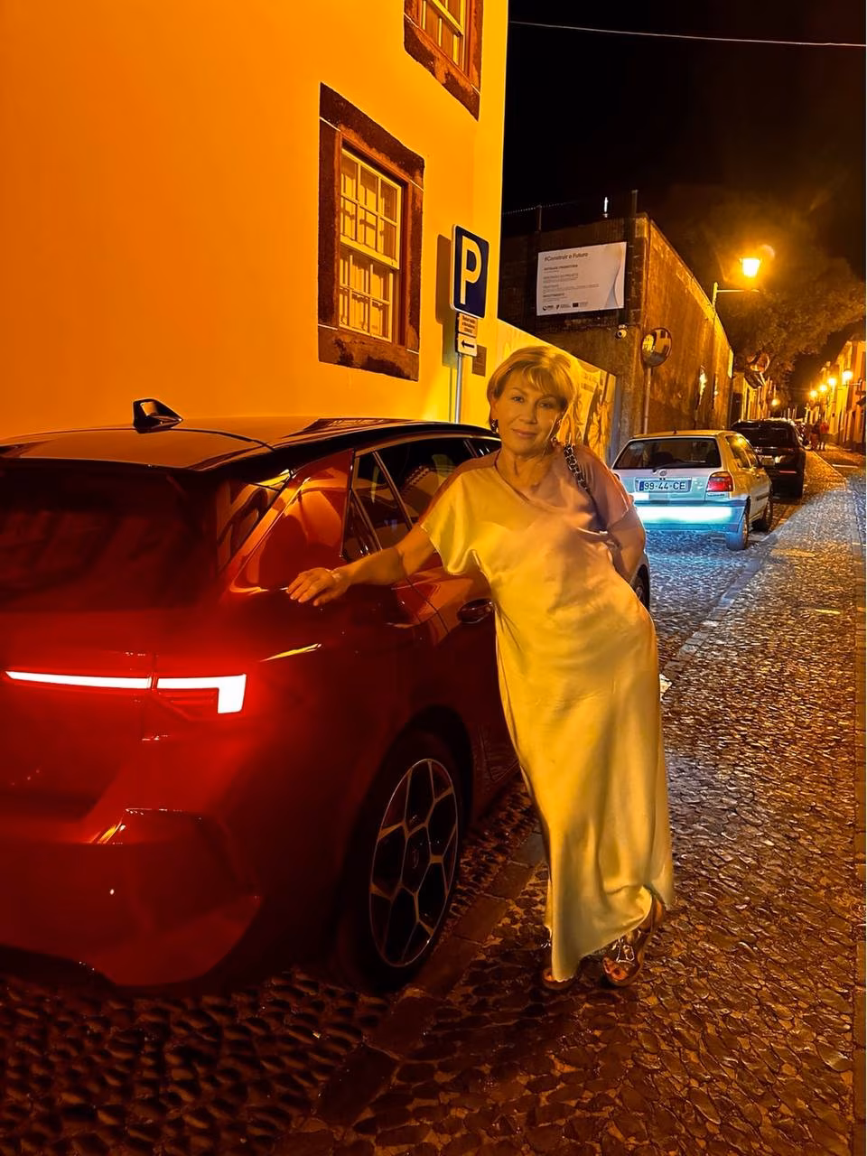Elena 65 Ukraine Meet date Elena