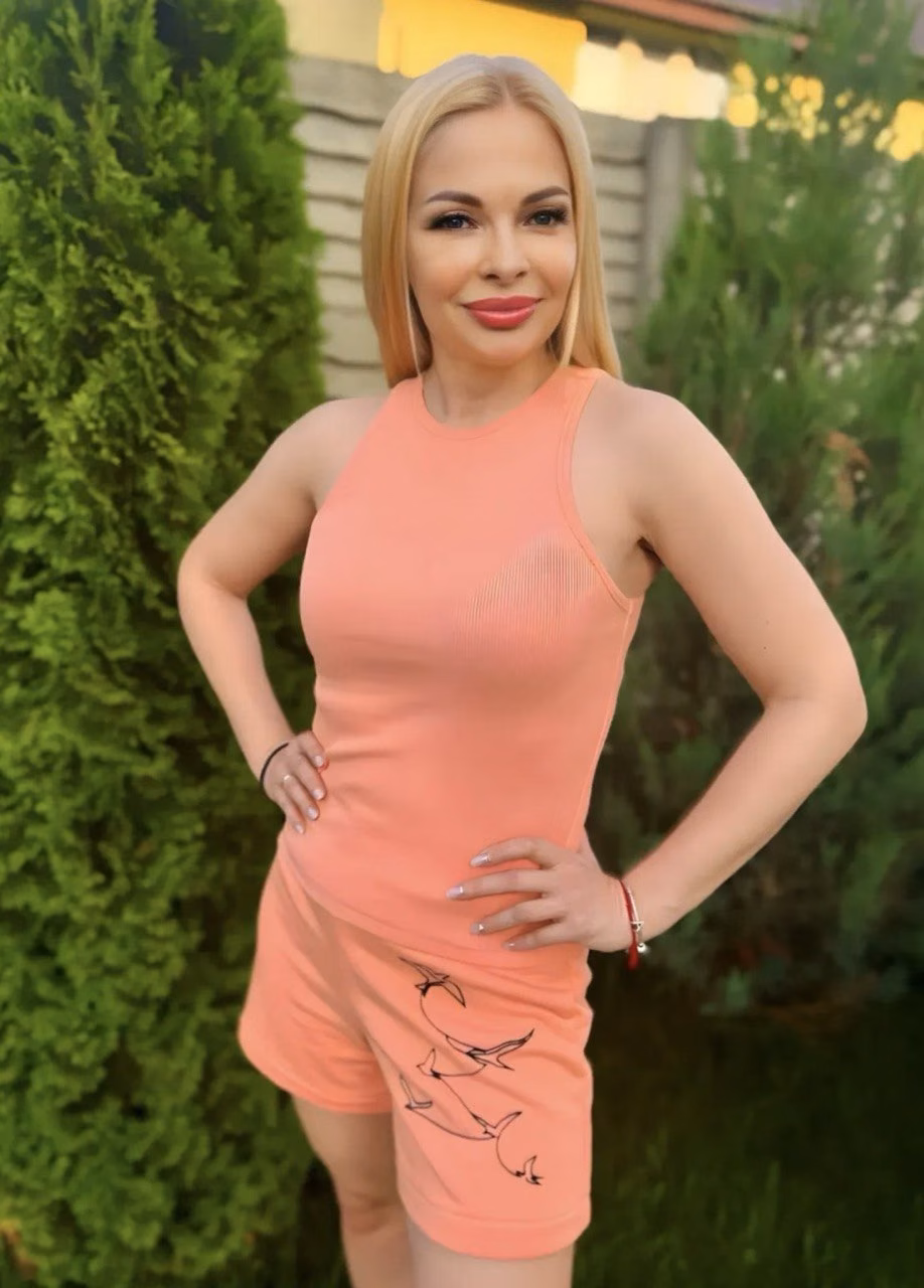 Bogdana 48 Ukraine Serious dating Bogdana