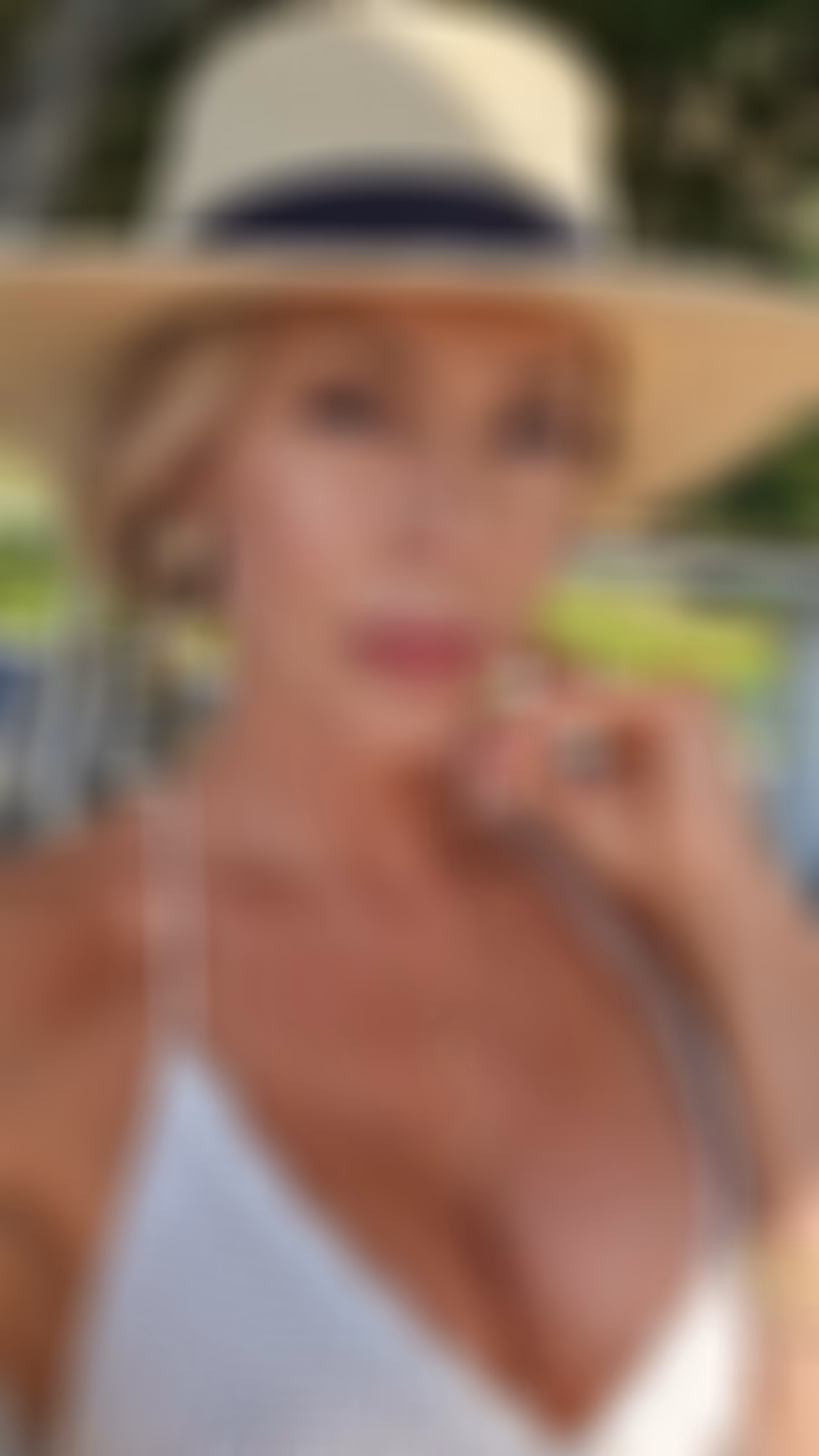 Marianna 48 Ukraine Date single Marianna