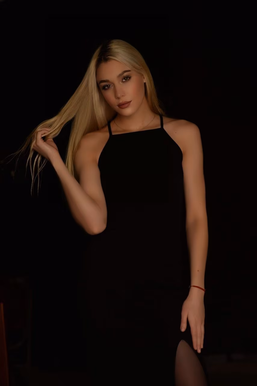 Olga 25 Russia Meet girl Olga
