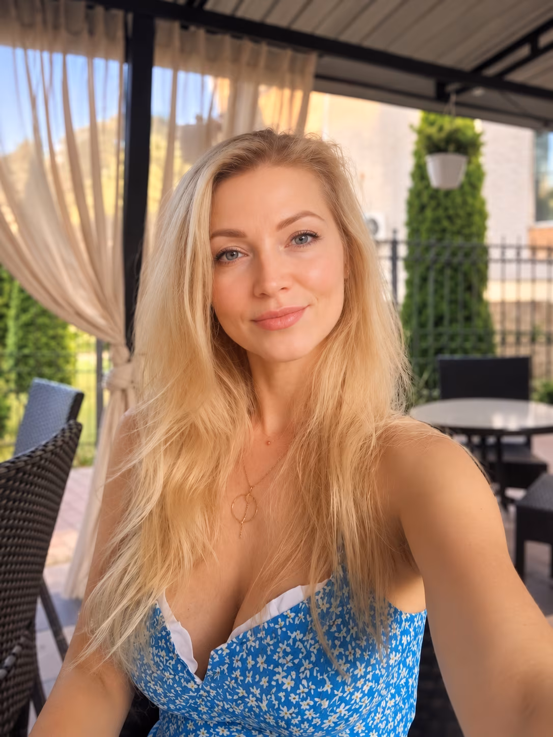 Elena 47 Vinnitsa Ukraine Single and searching for a woman? I’m your steppe wind!