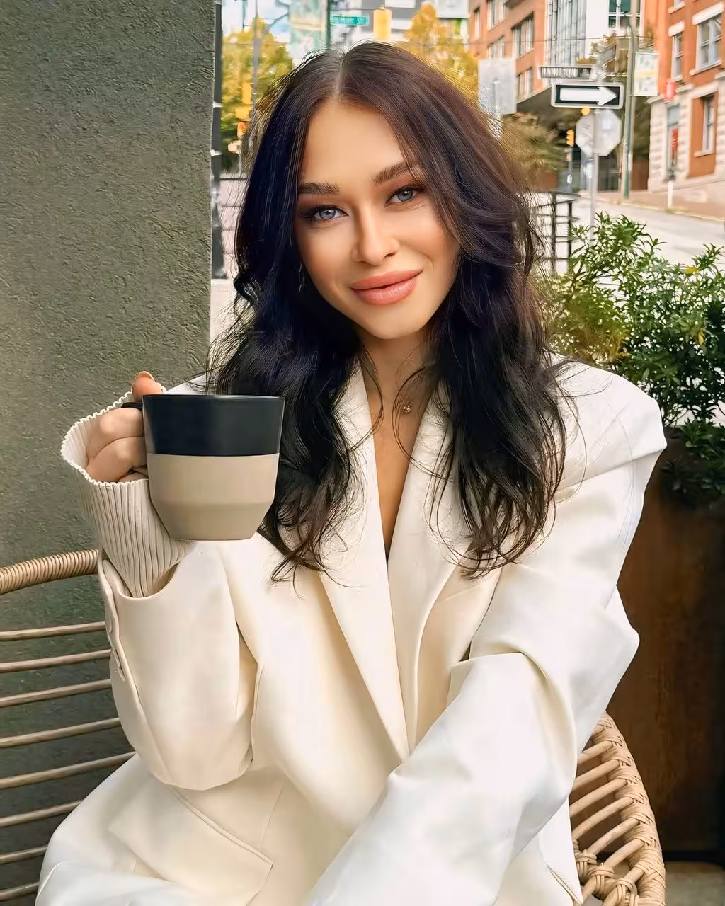 Alina a foreign bride