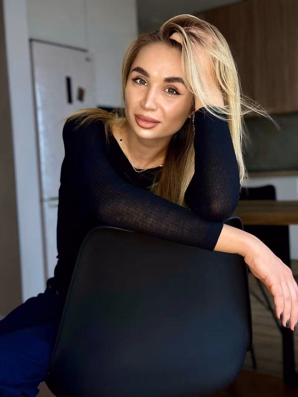 Karyna european brides online